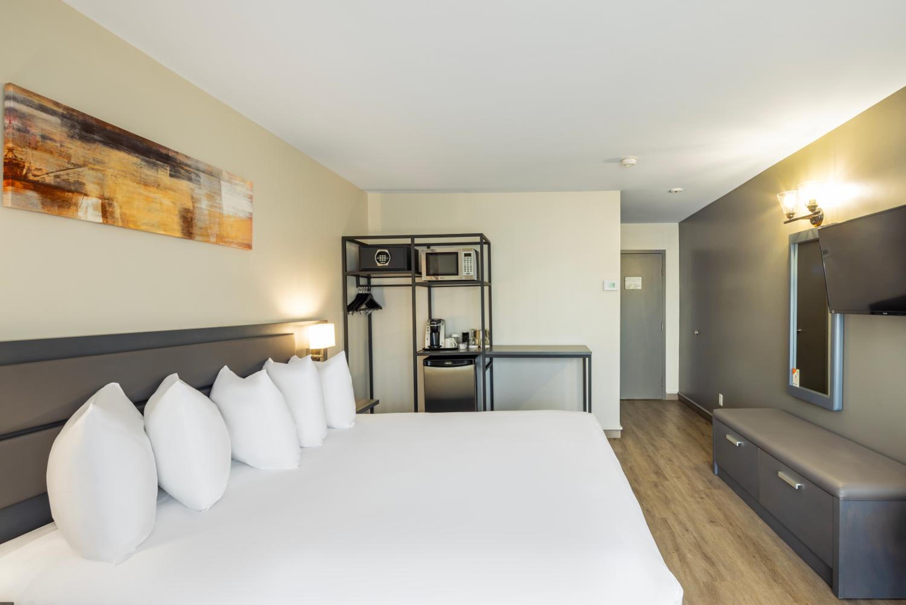 King Room