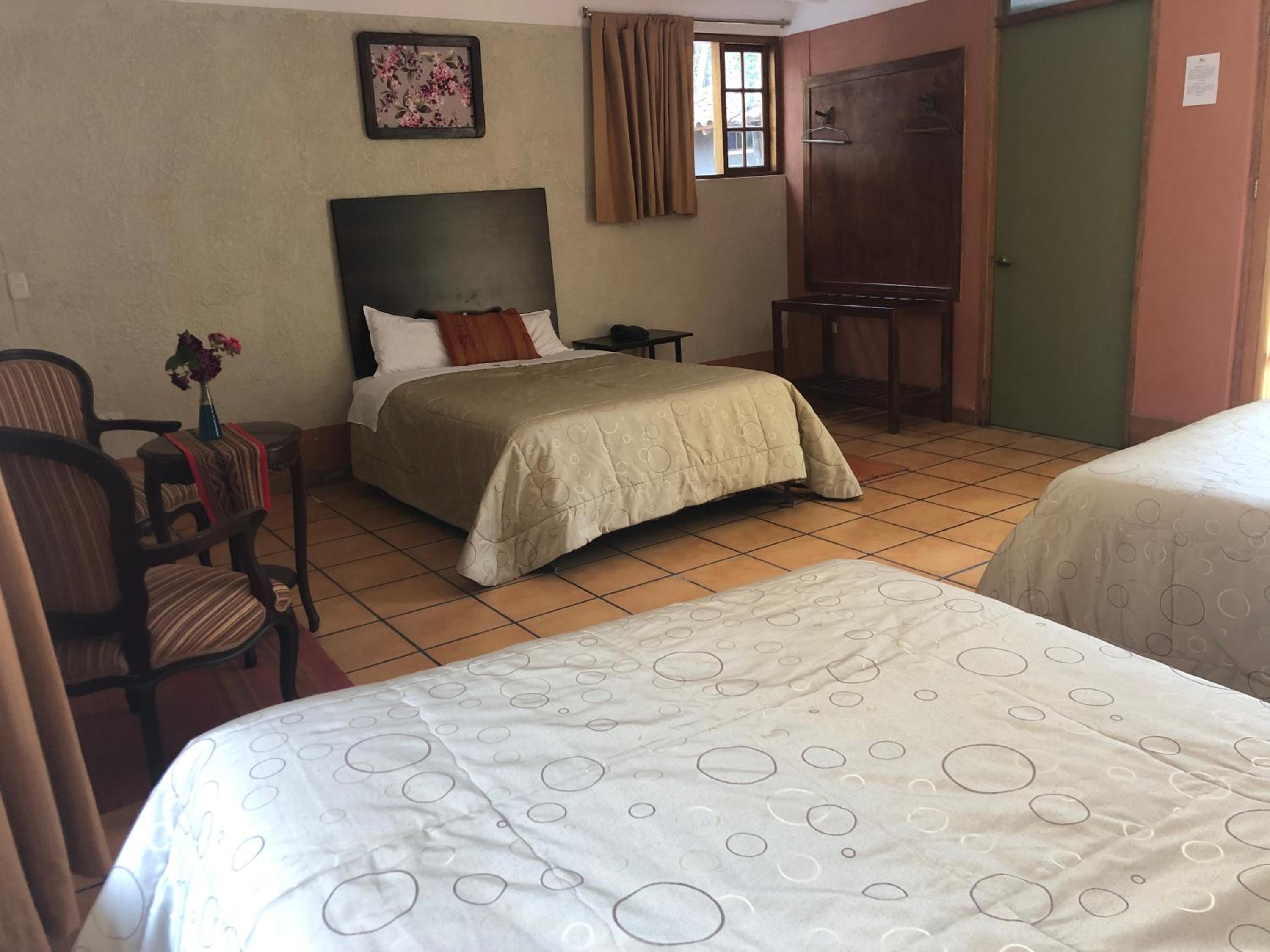 Superior Triple Room photo 3