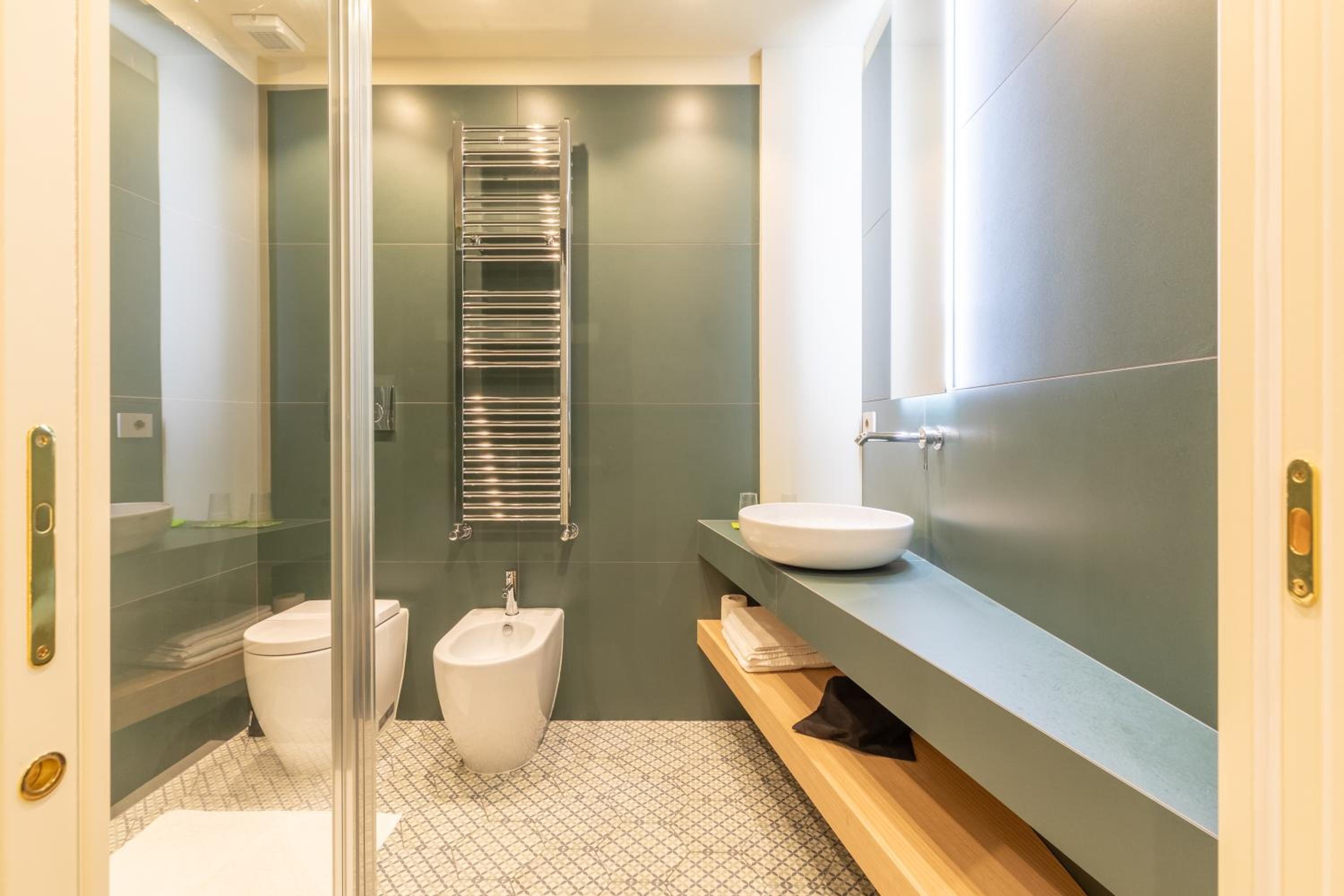 Superior Double or Twin Room - Photo 12