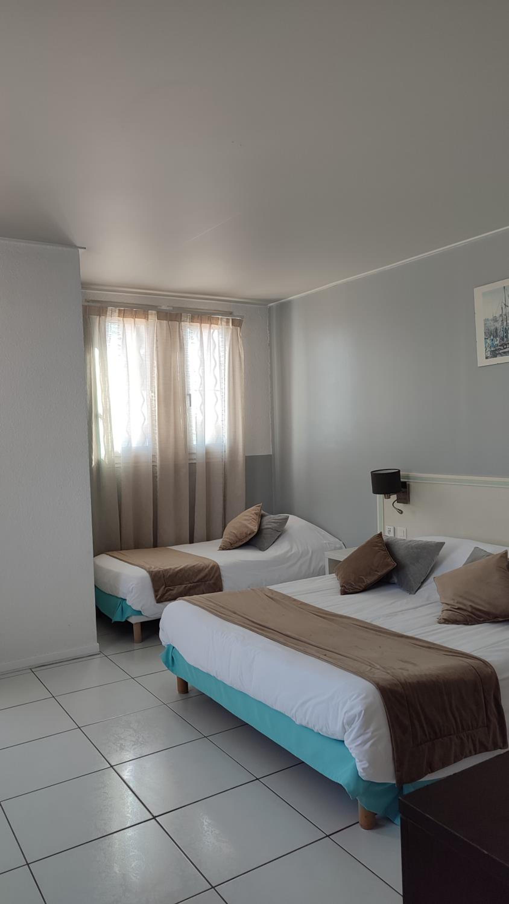 Comfort Triple Room With Sea View photo 2