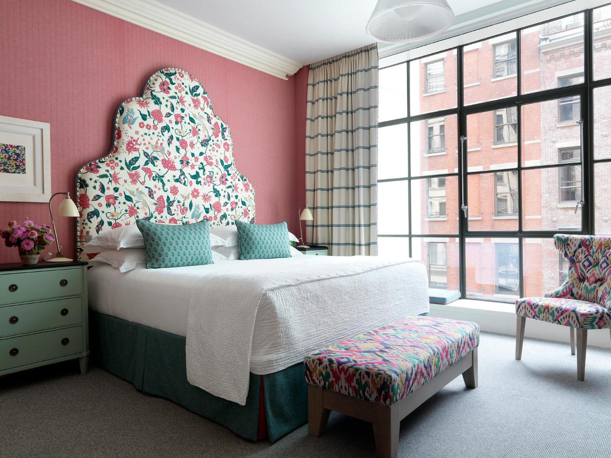 Luxury King Room photo 3