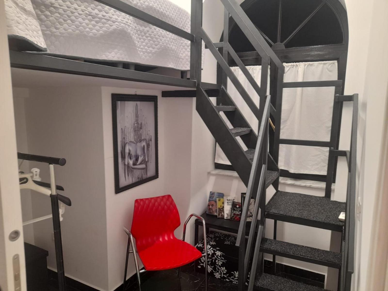 Economy Triple Room with Shared Bathroom