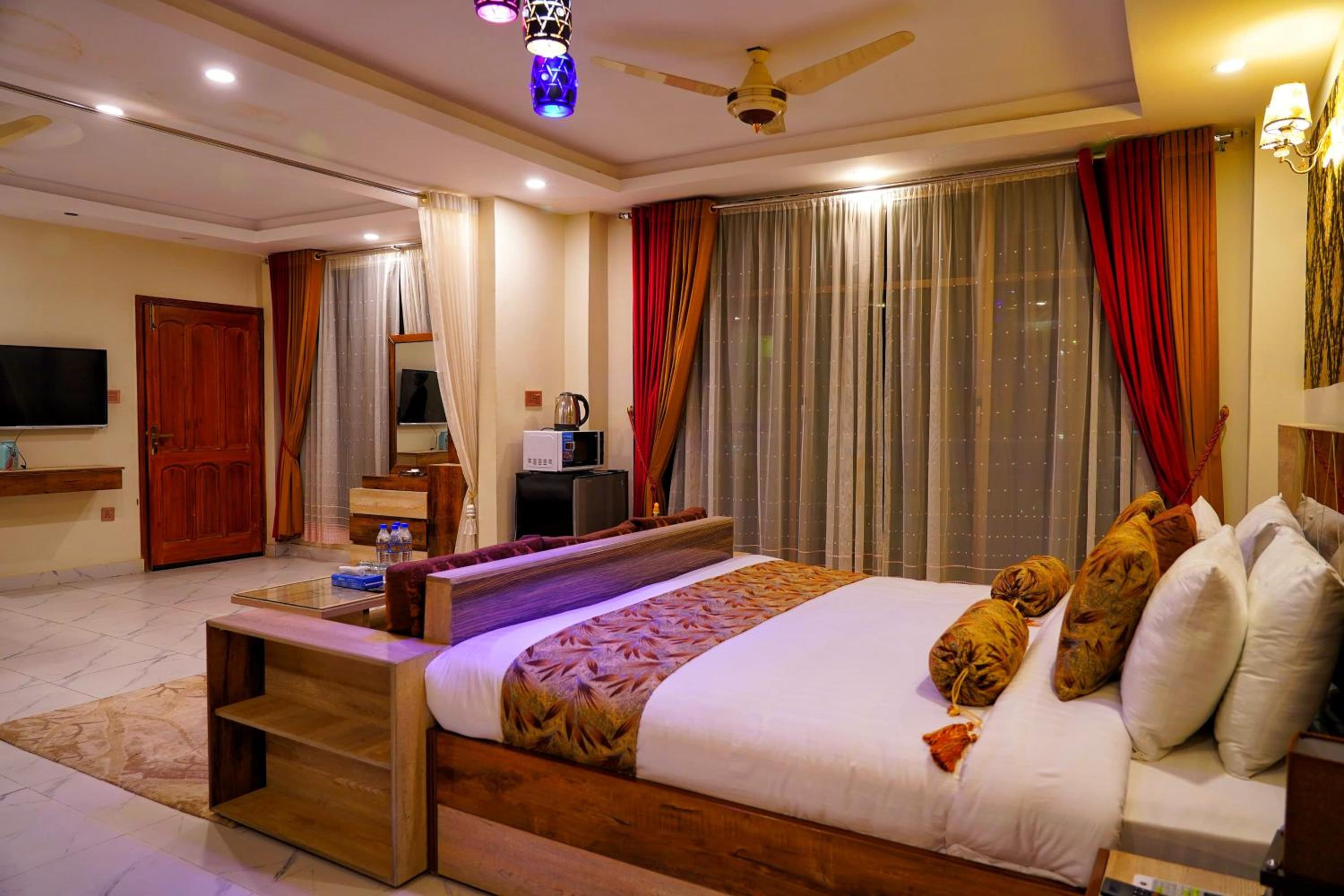 Presidential Suite photo 3