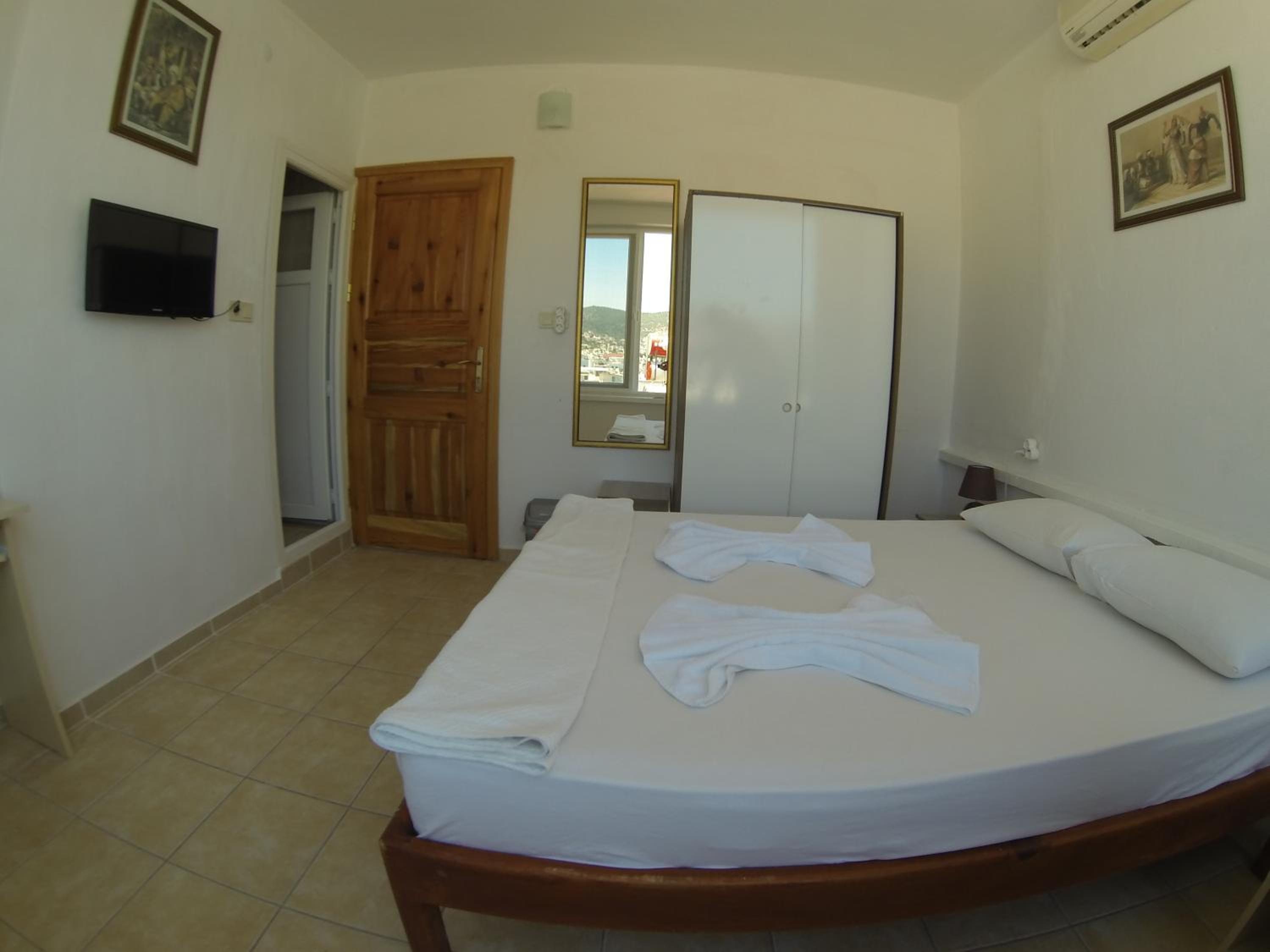 Double Room with Sea View - Photo 20