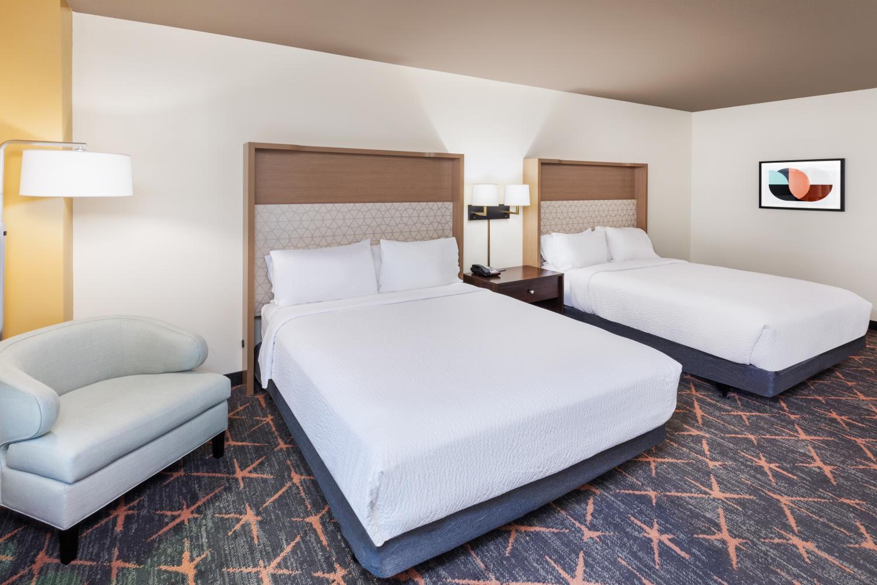 Standard Room - Photo 7