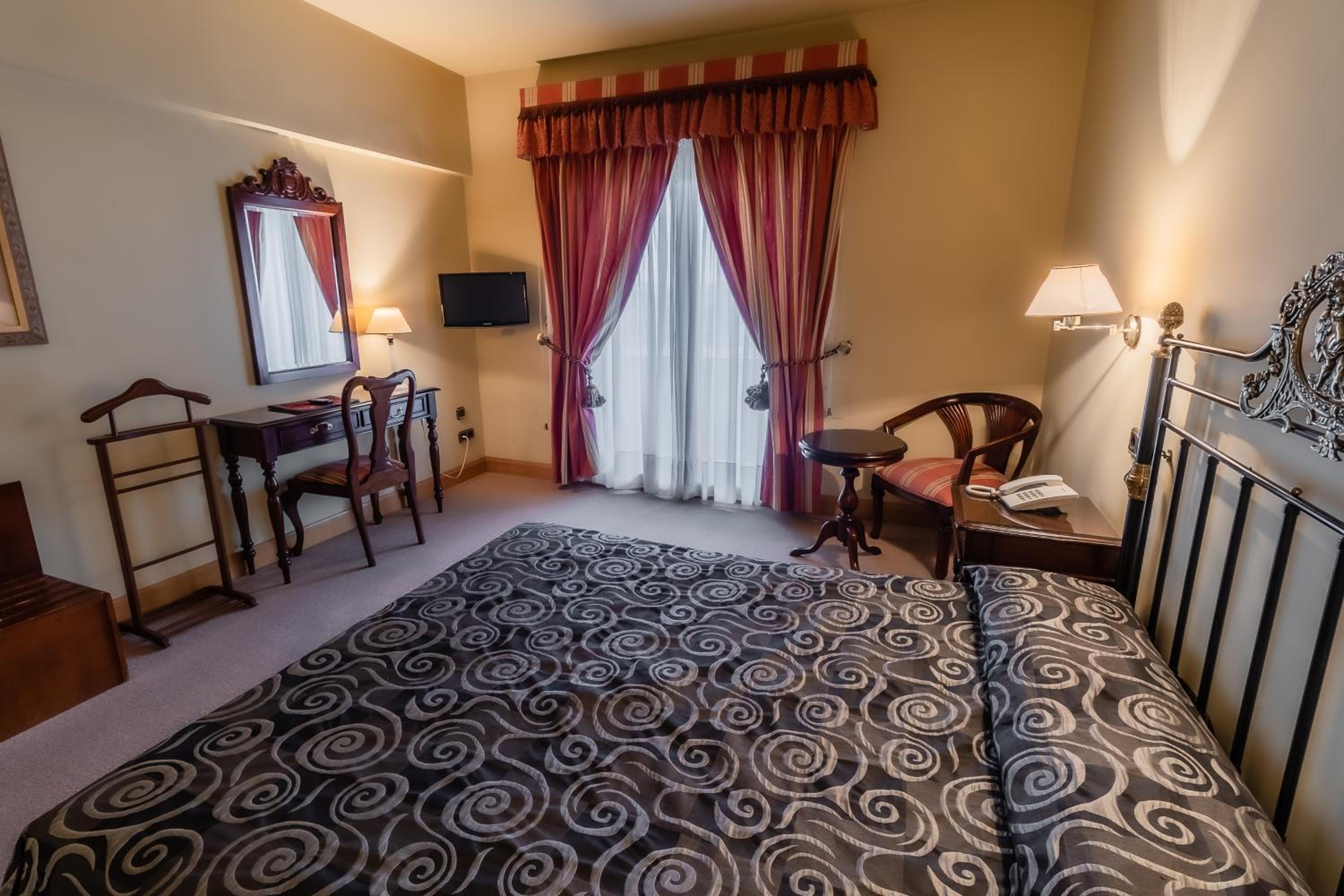 Superior Double Room - Photo 8