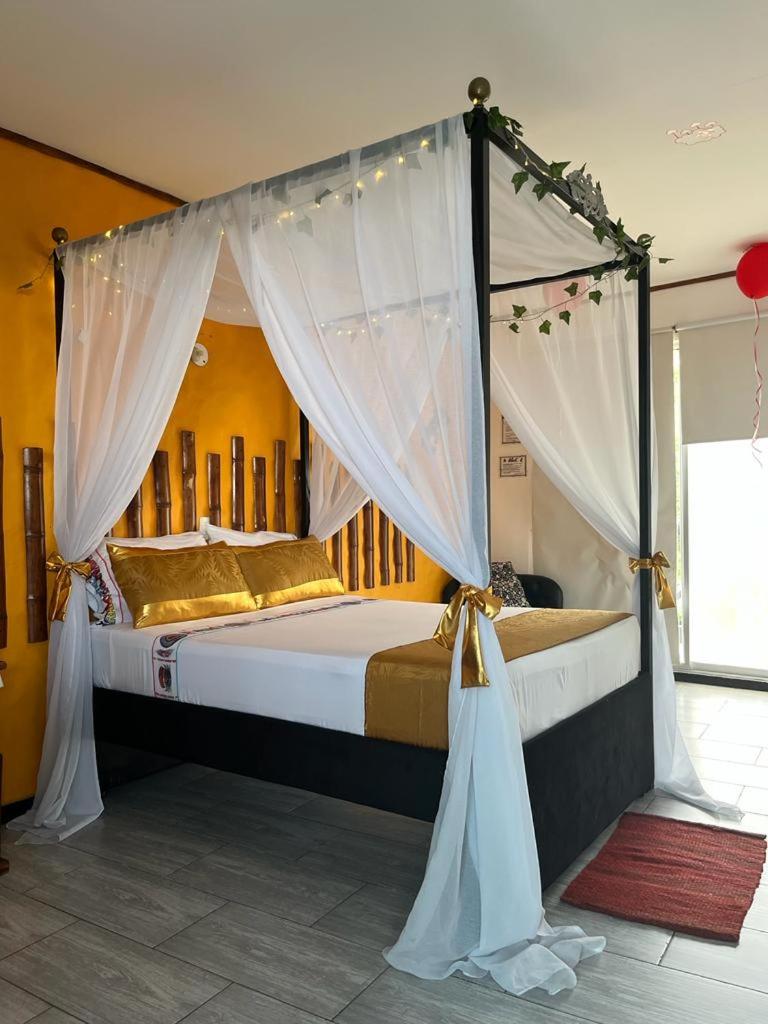 One-Bedroom Suite photo 1