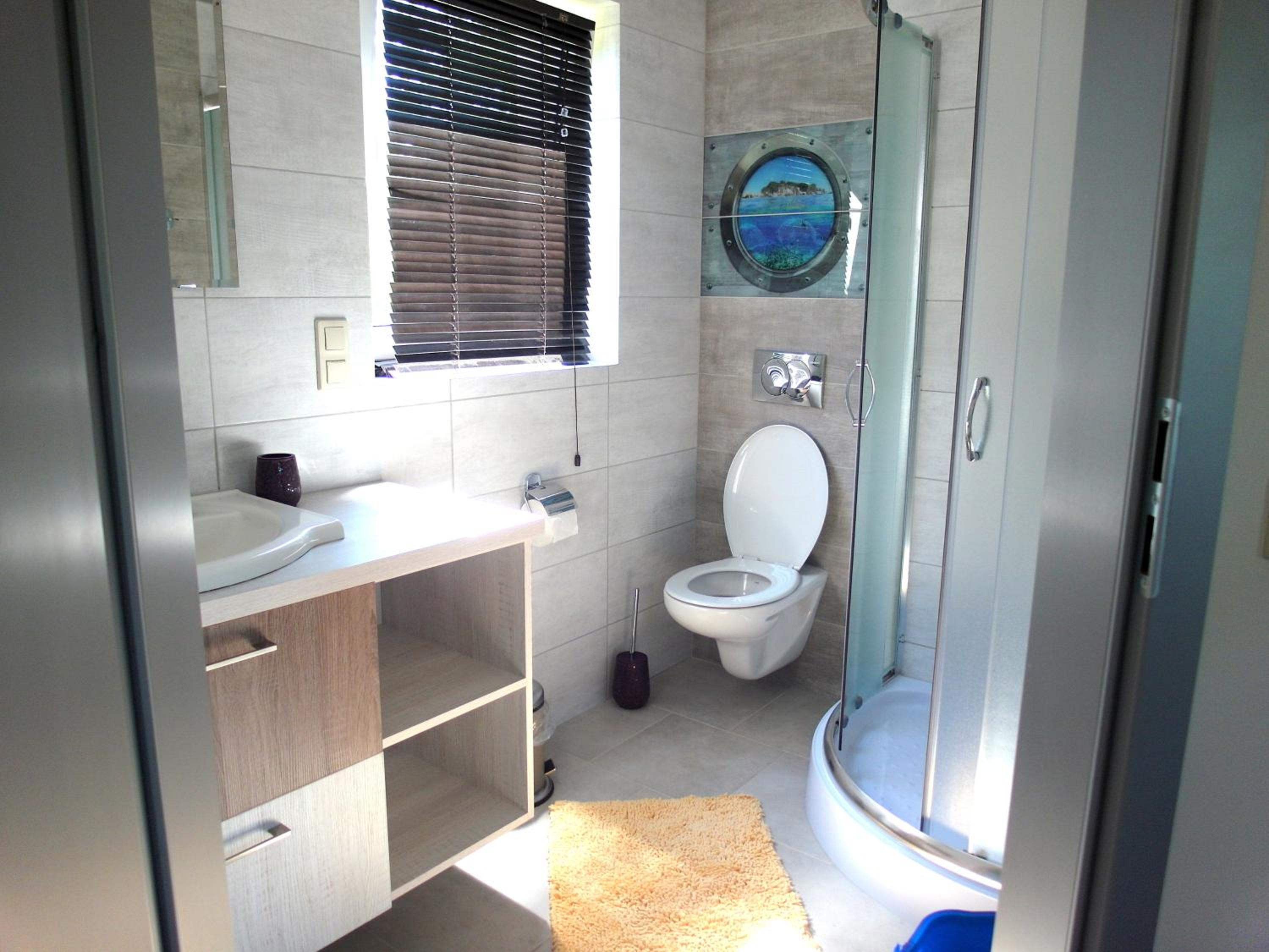 Two-Bedroom Chalet - Photo 6