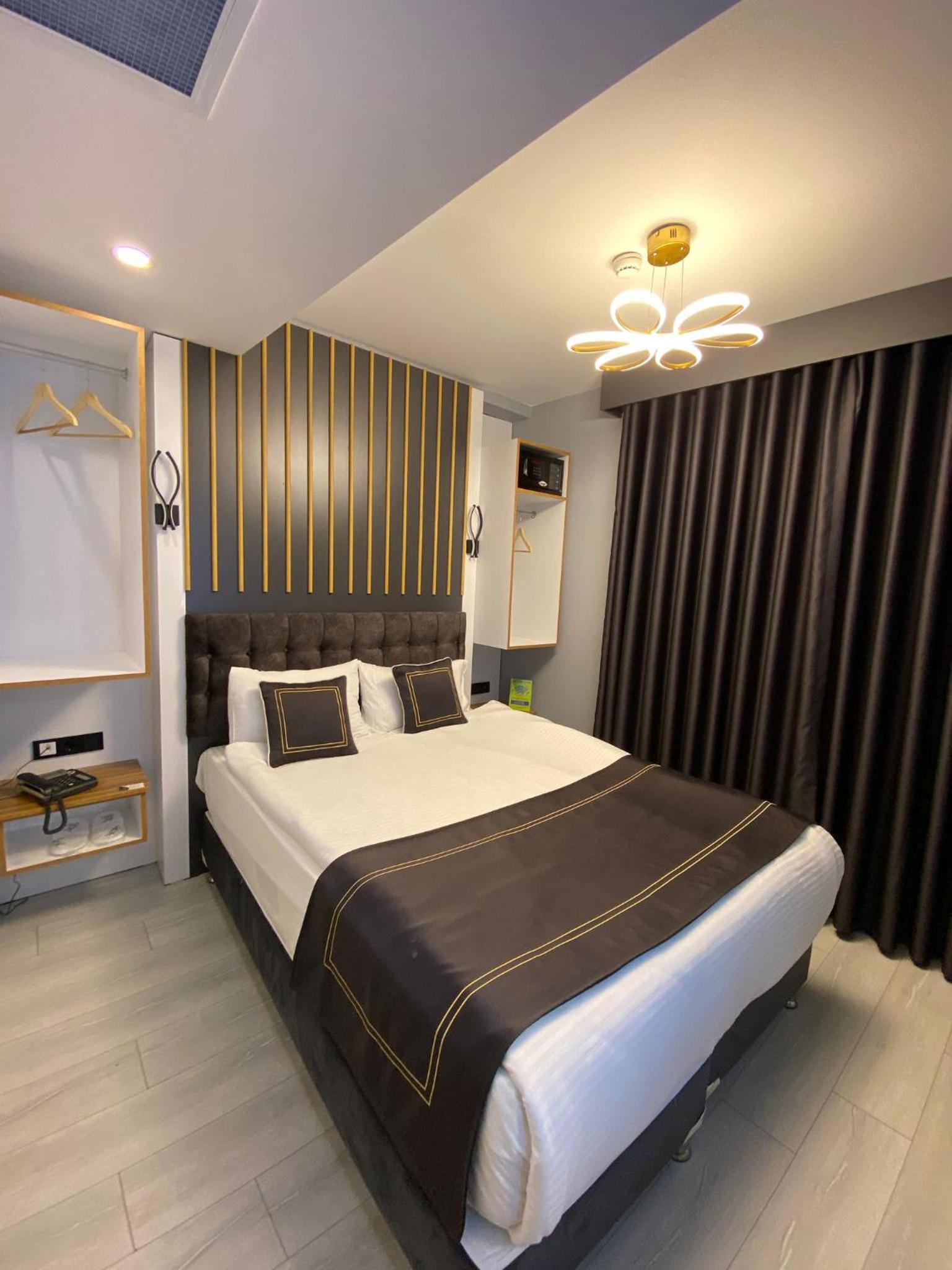Deluxe Single Room photo 2