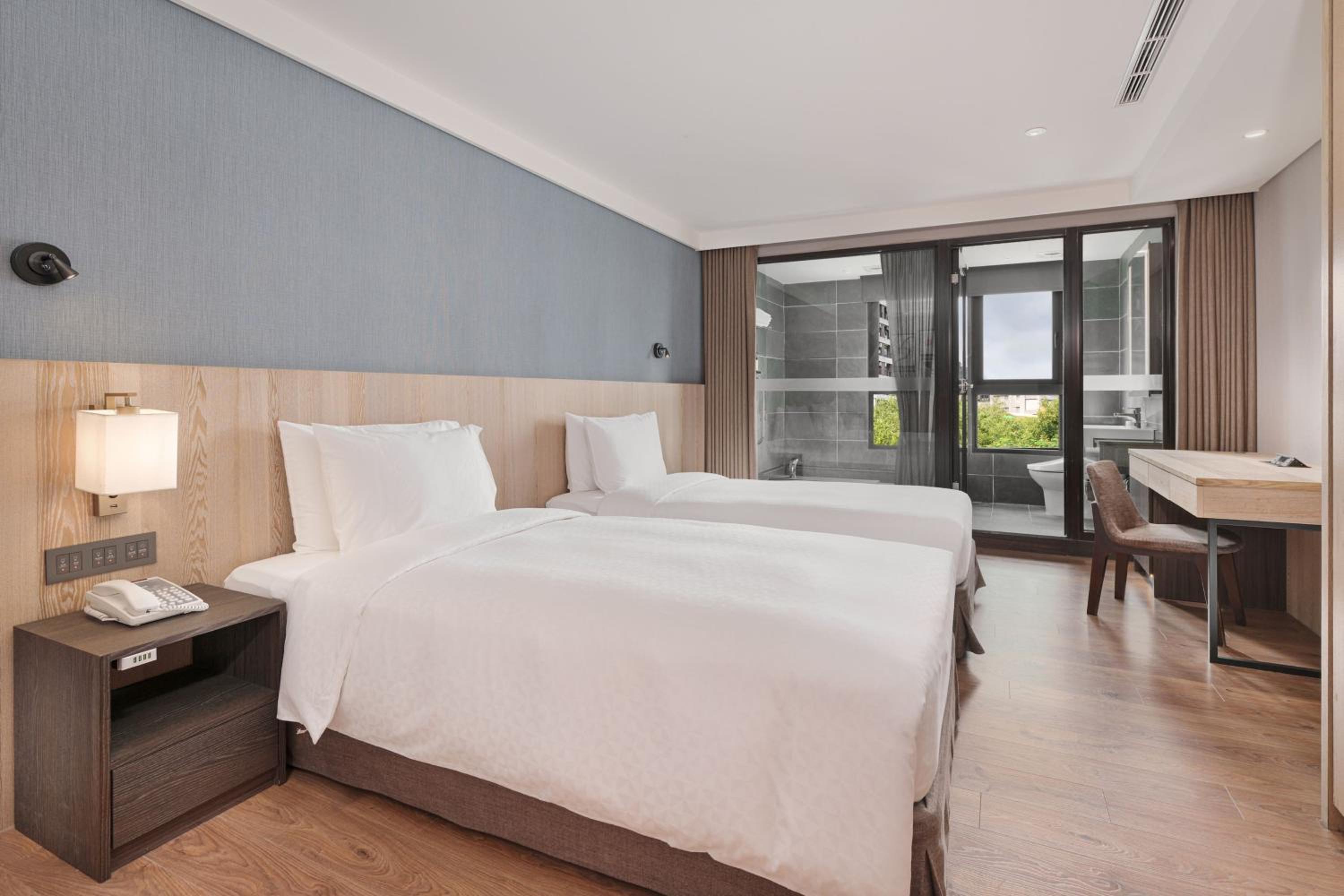 Superior Twin Room photo 1