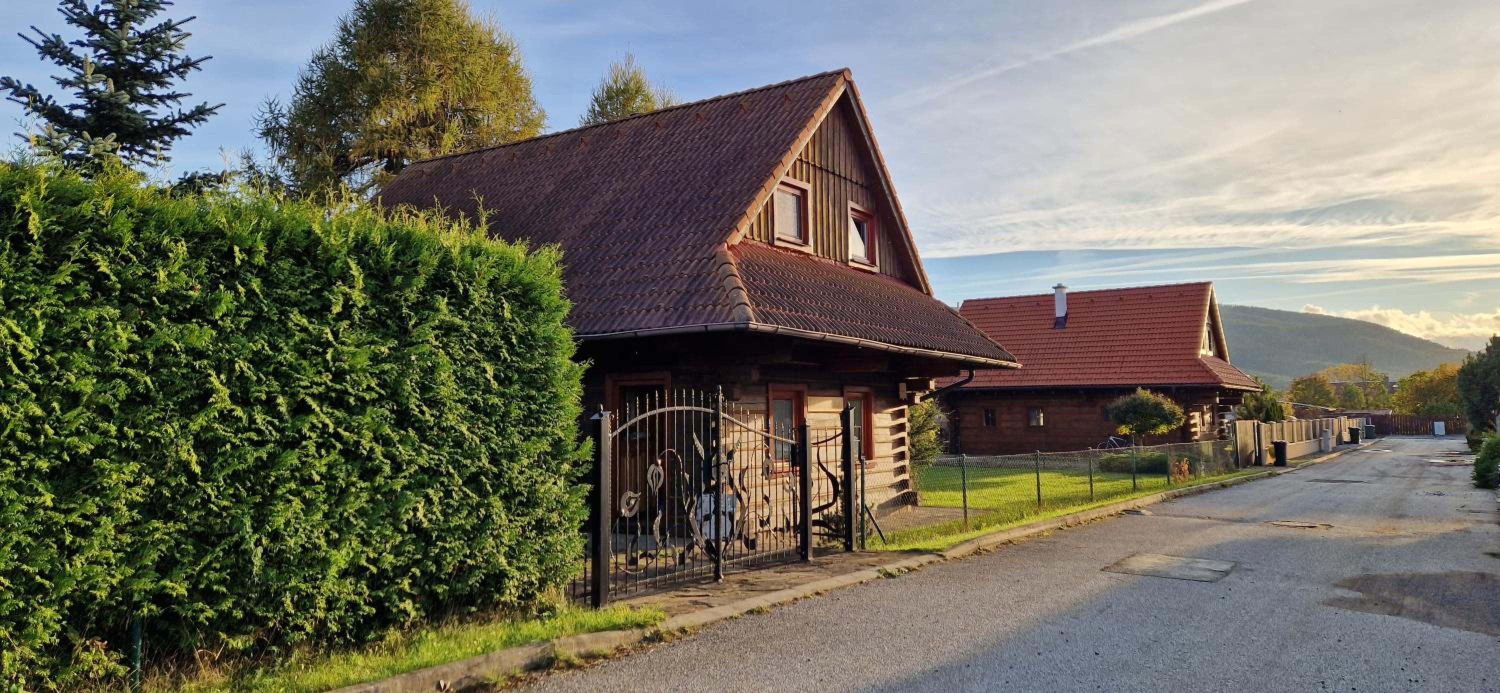 Three-Bedroom Chalet photo 1