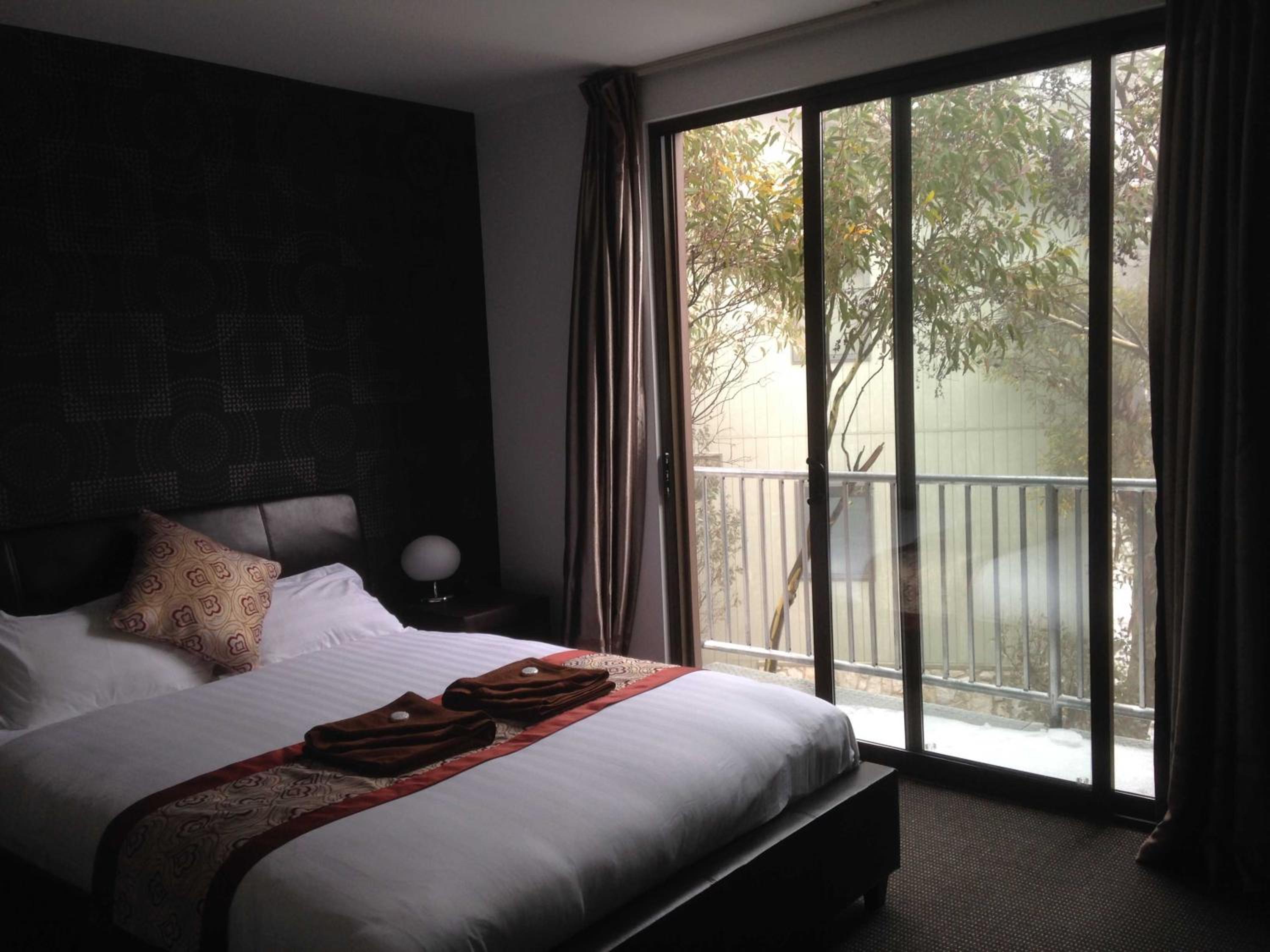 Queen Room with Balcony