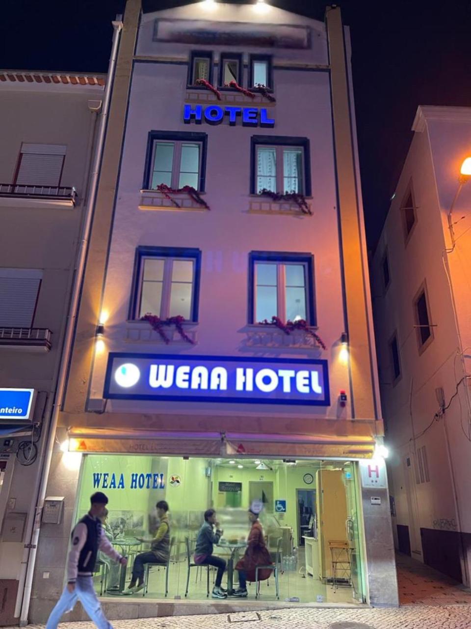 WEAA Hotel, 写真 4
