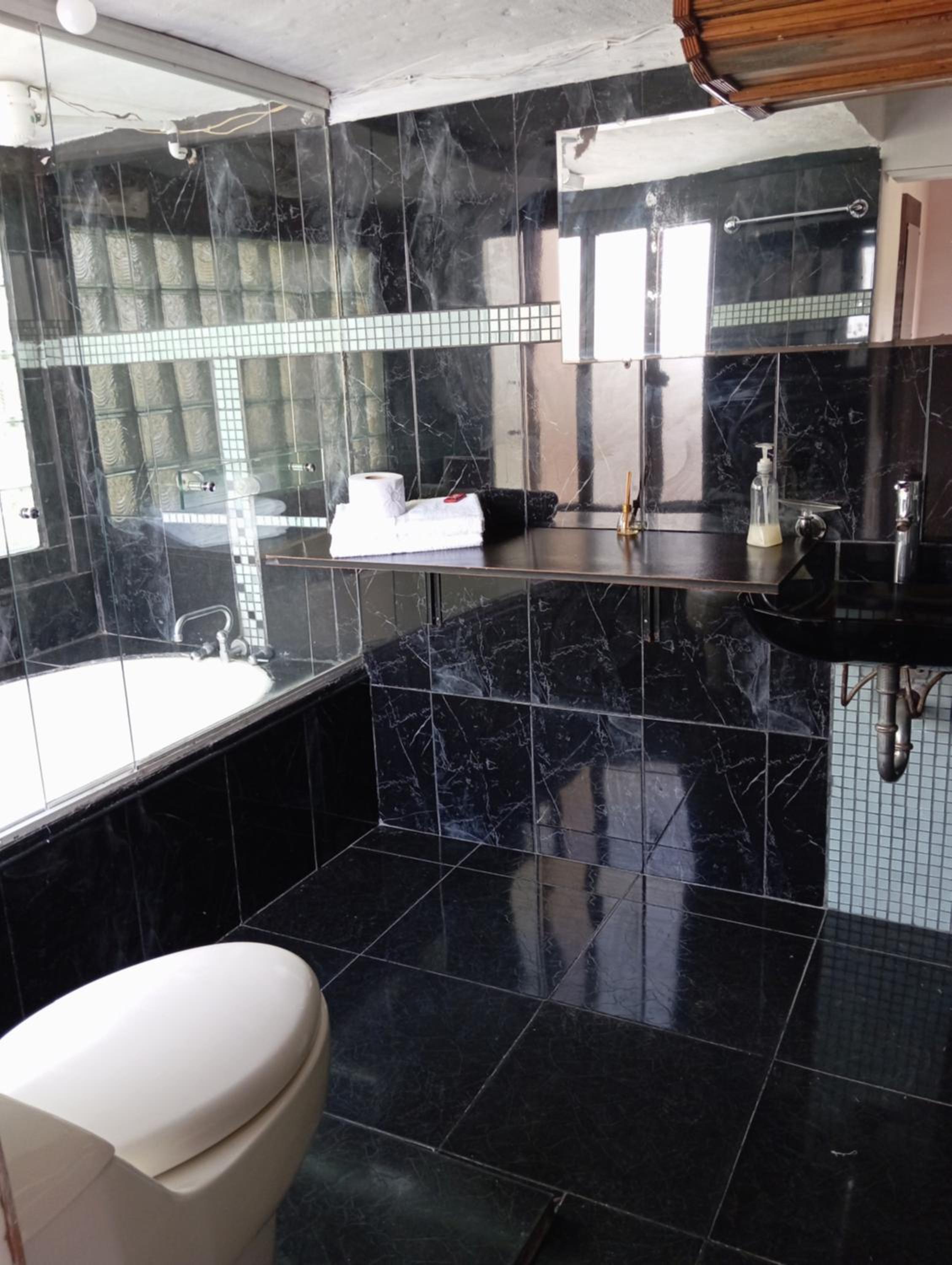 Double Room with Balcony photo 3