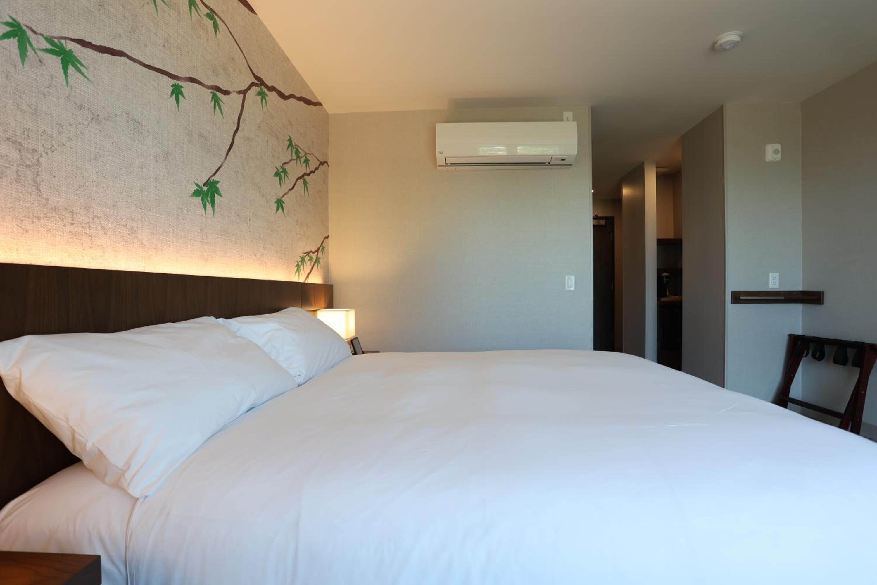 Double Room - Photo 2