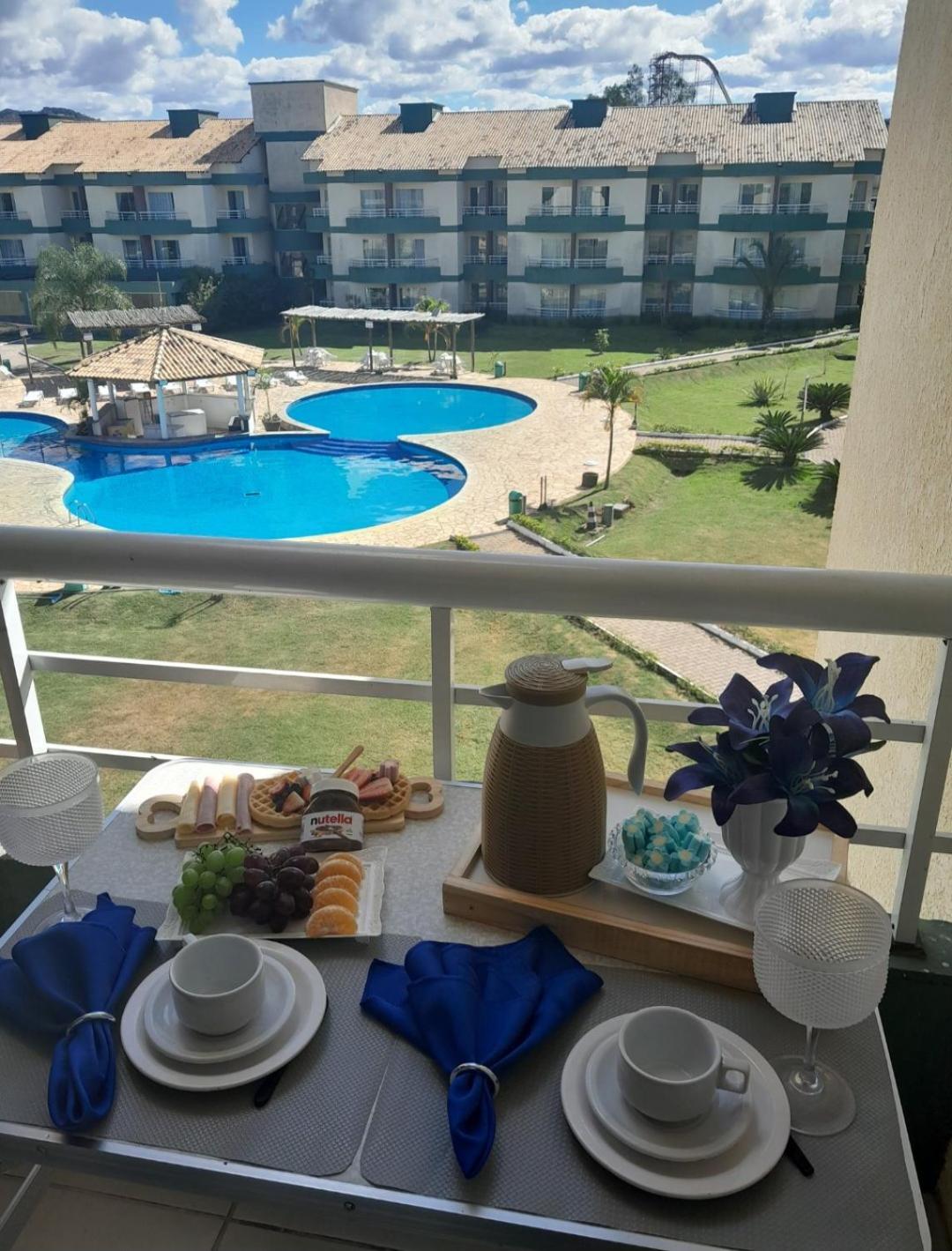 Apartment with Pool View  photo 3