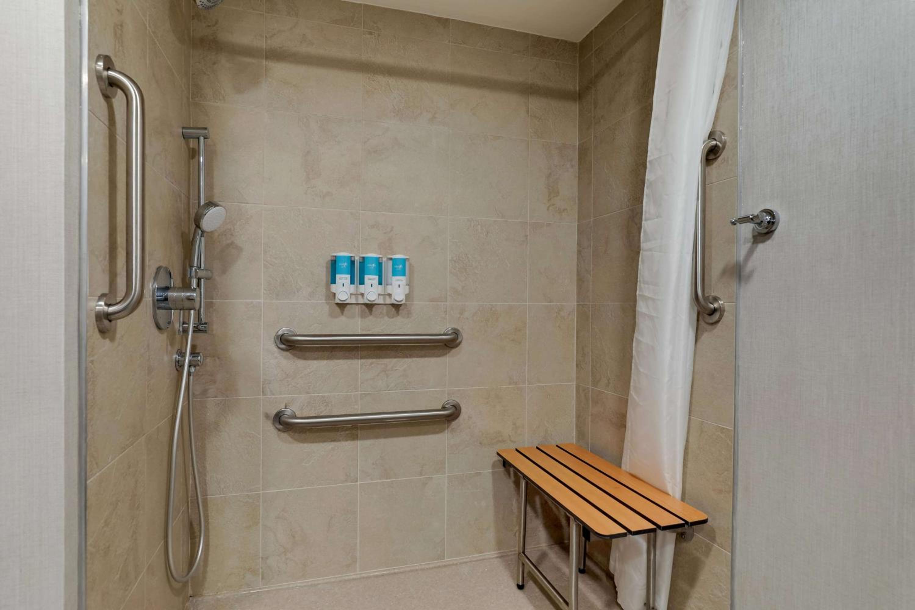 Suite with Two Queen Beds and Sofa Bed - Accessible, Roll-In Shower - Photo 4