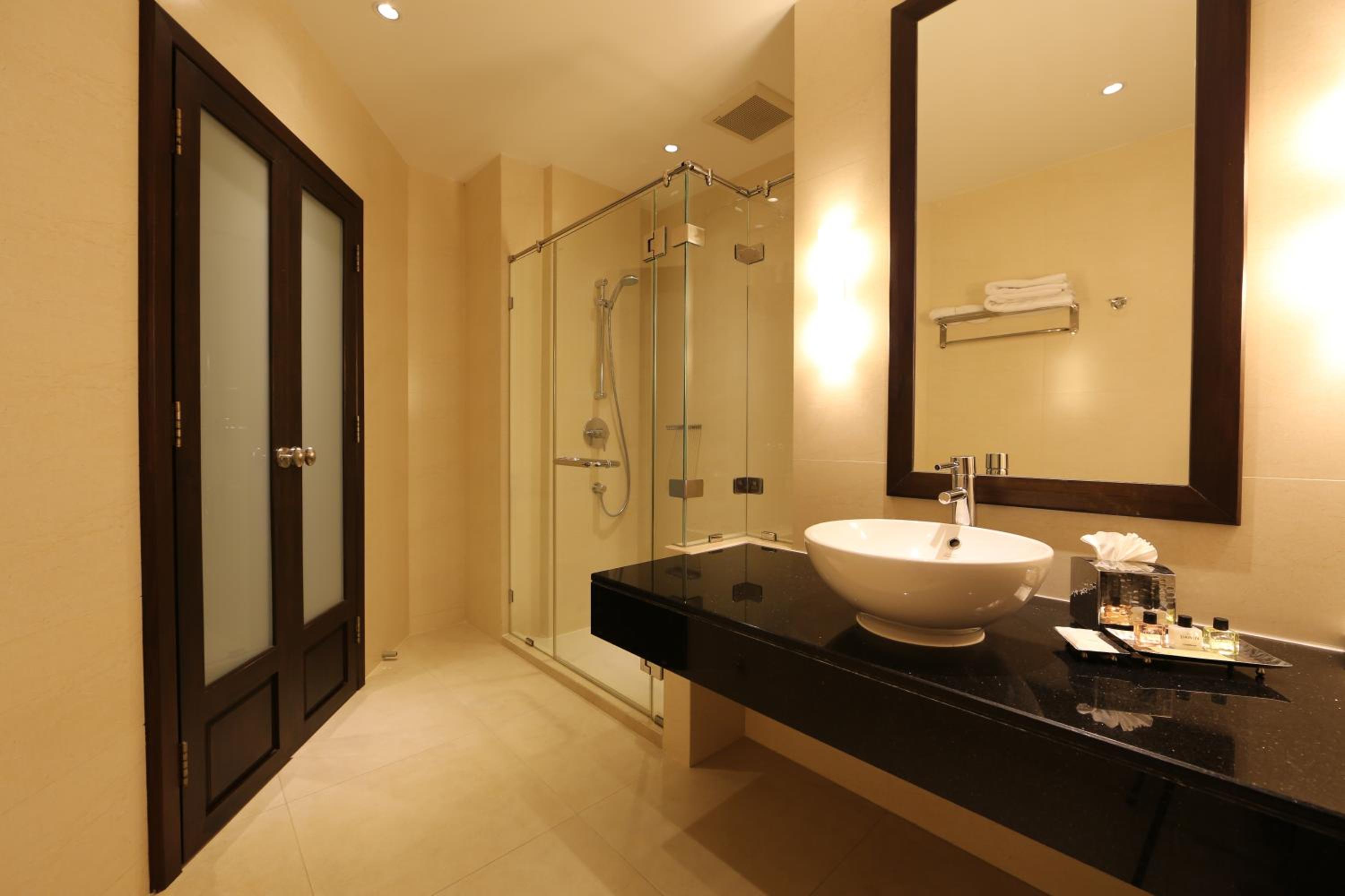 Deluxe Double Room photo 2