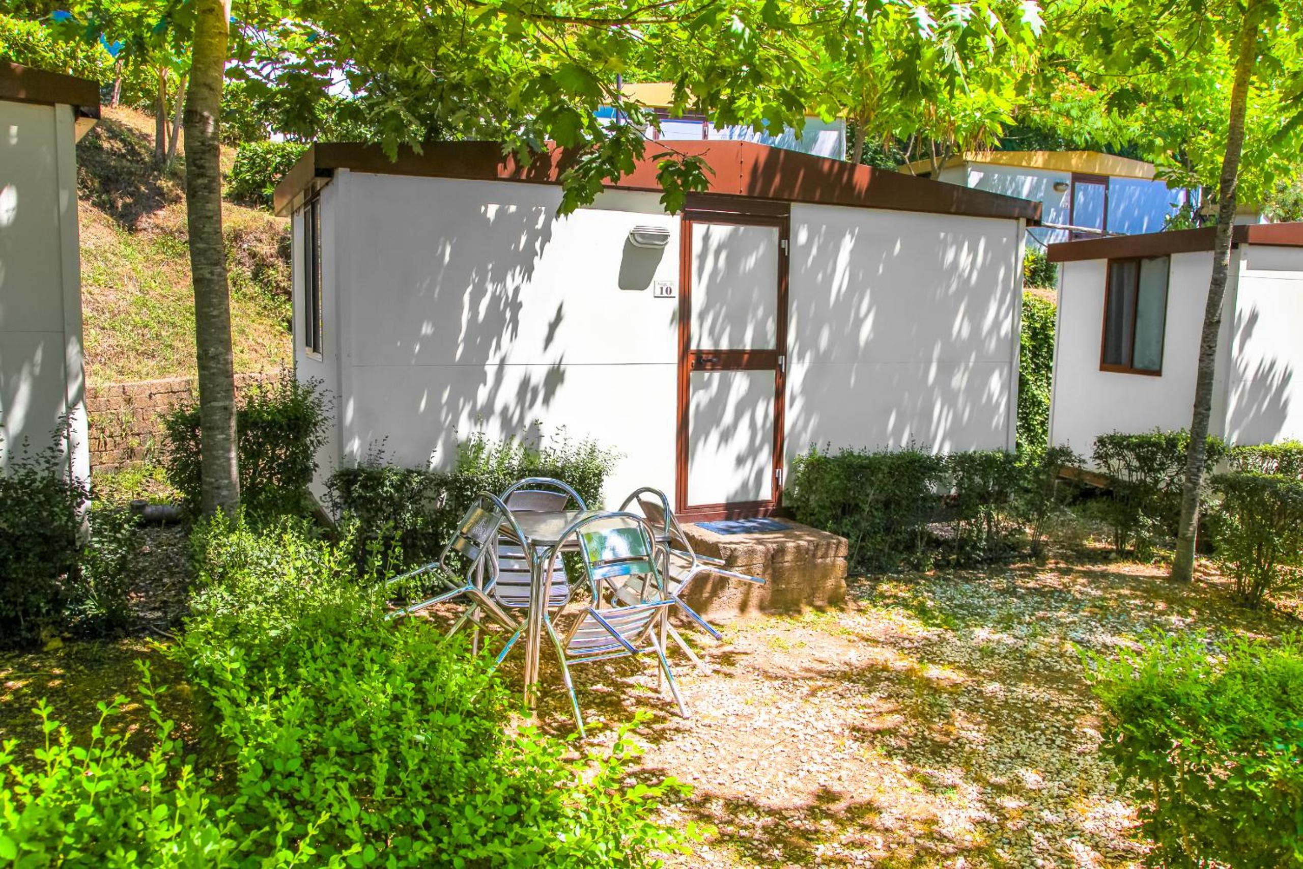 Economy Bungalow - Photo 9