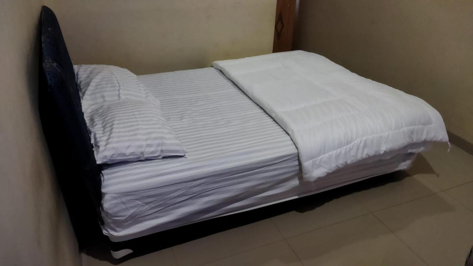 Standard Double Room - Photo 7