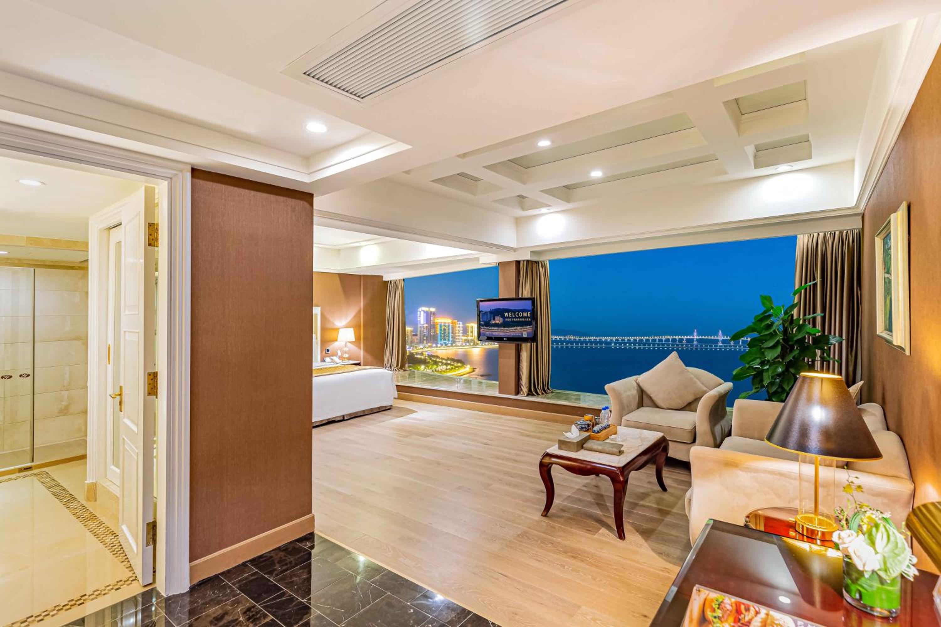 VIP Villa Deluxe Queen Room-Ocean View