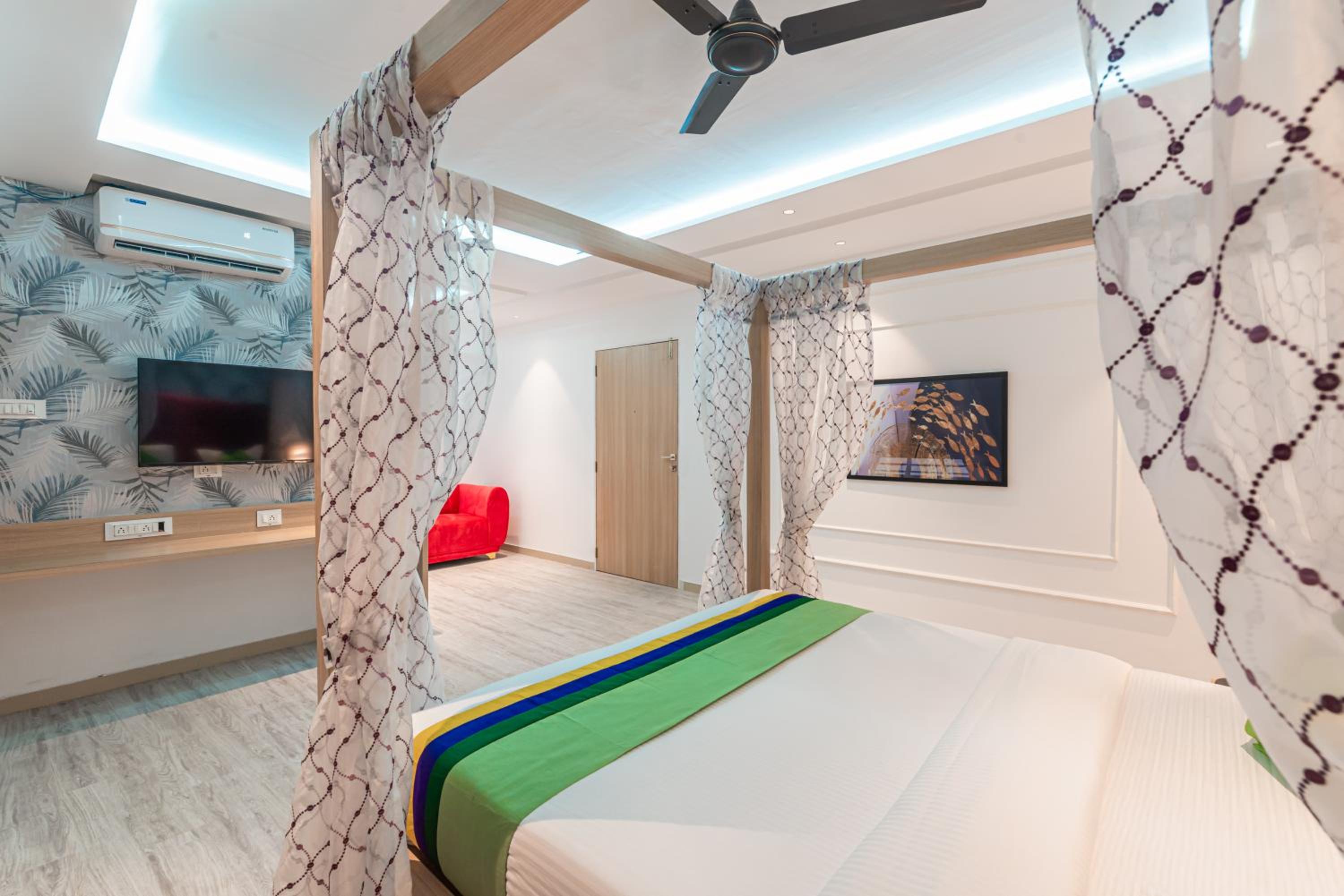 Superior Double Room - Photo 9