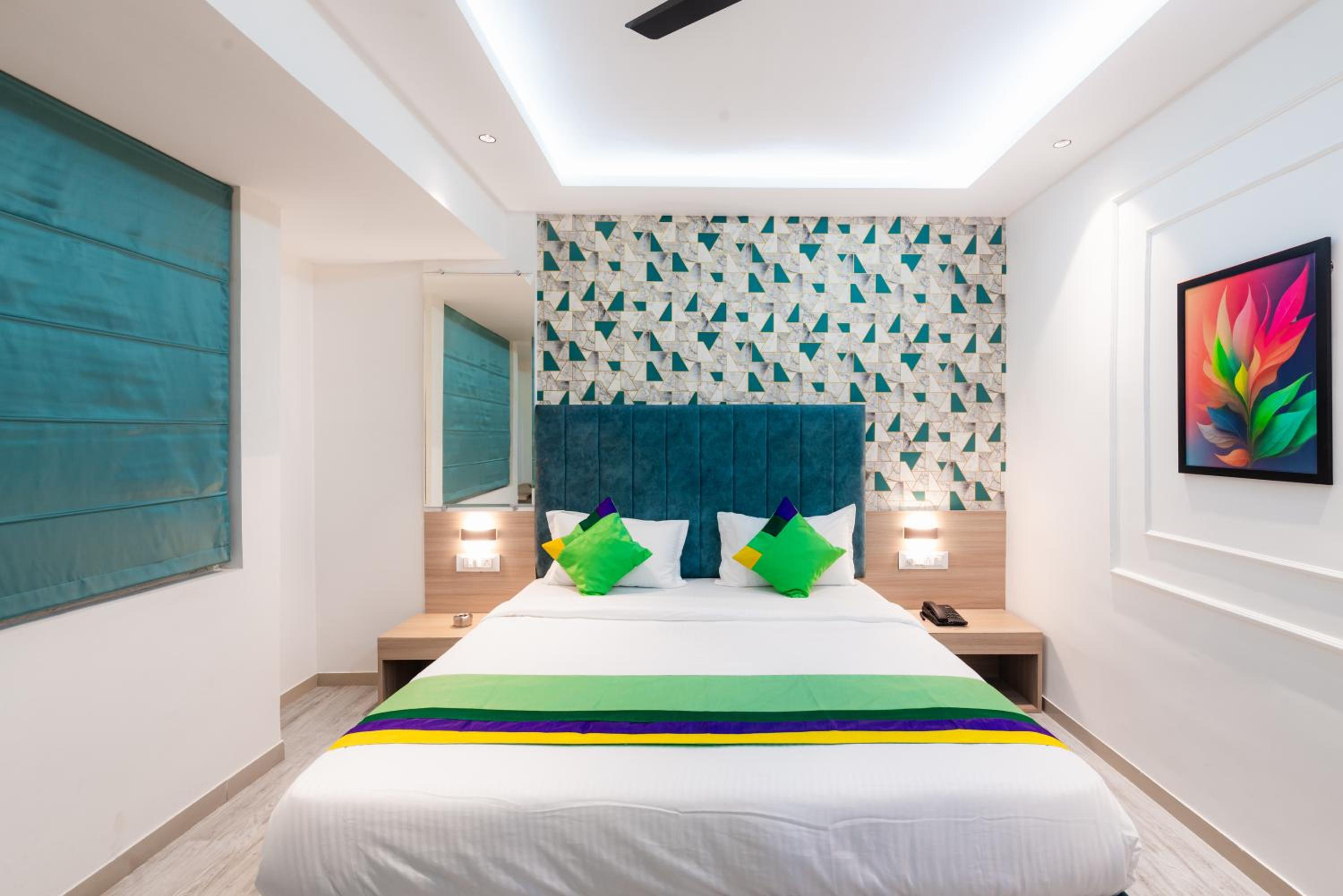 Standard Double Room - Photo 8