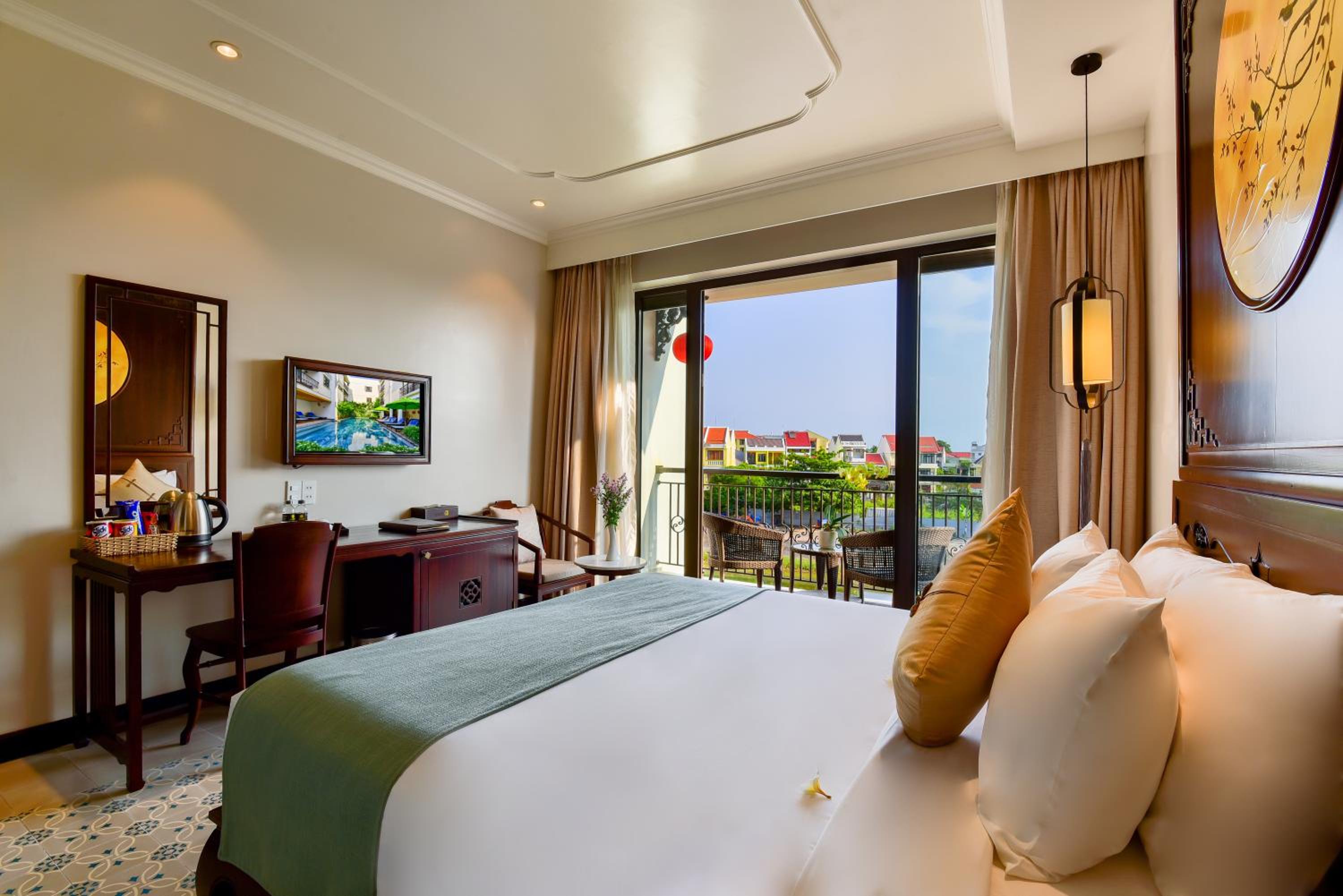 Super Deluxe Double Room with Balcony and River View photo 3
