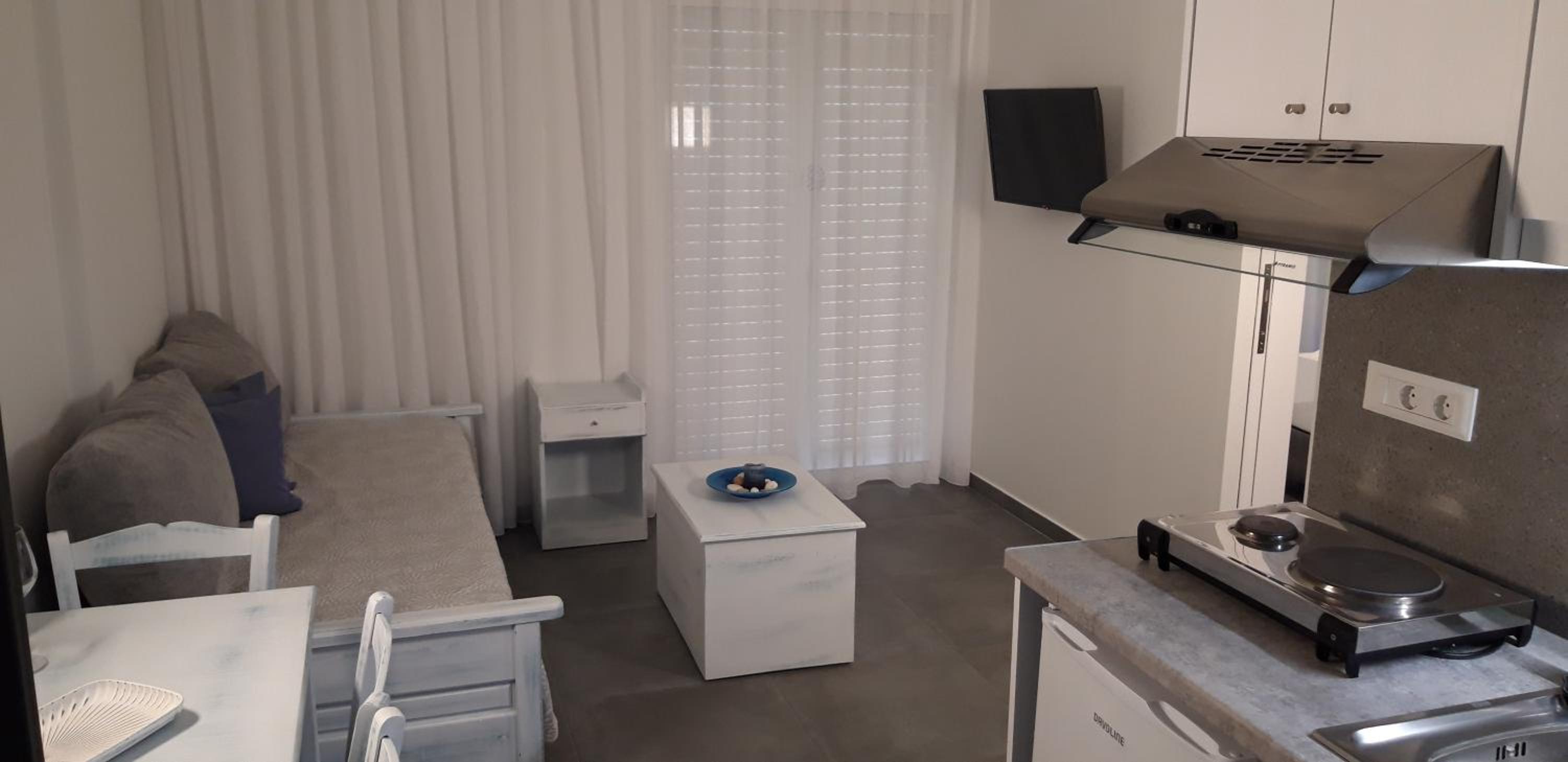 Apartment with Mountain View photo 3