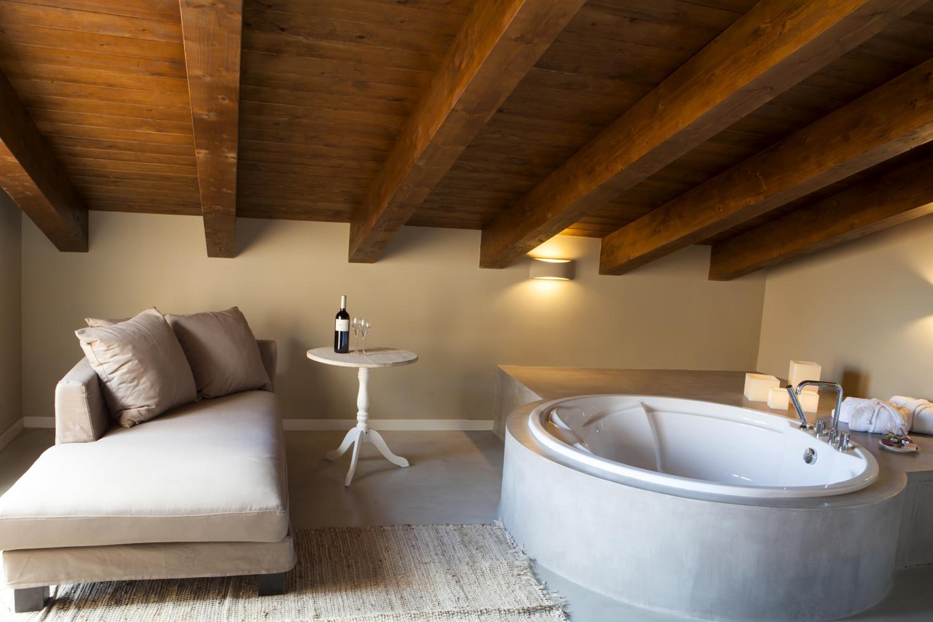 Junior Suite with Terrace photo 2