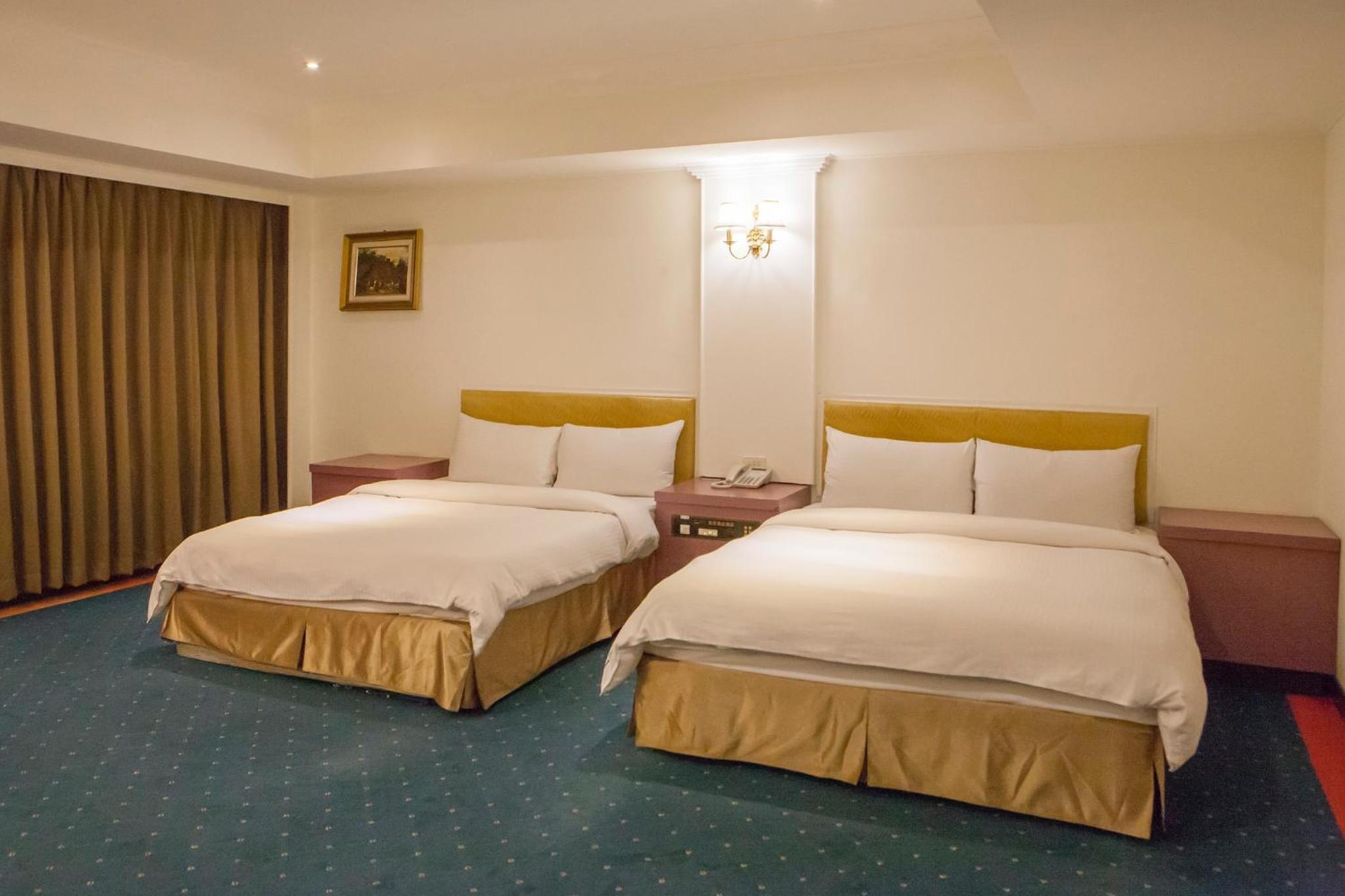 Luxury Quadruple Room