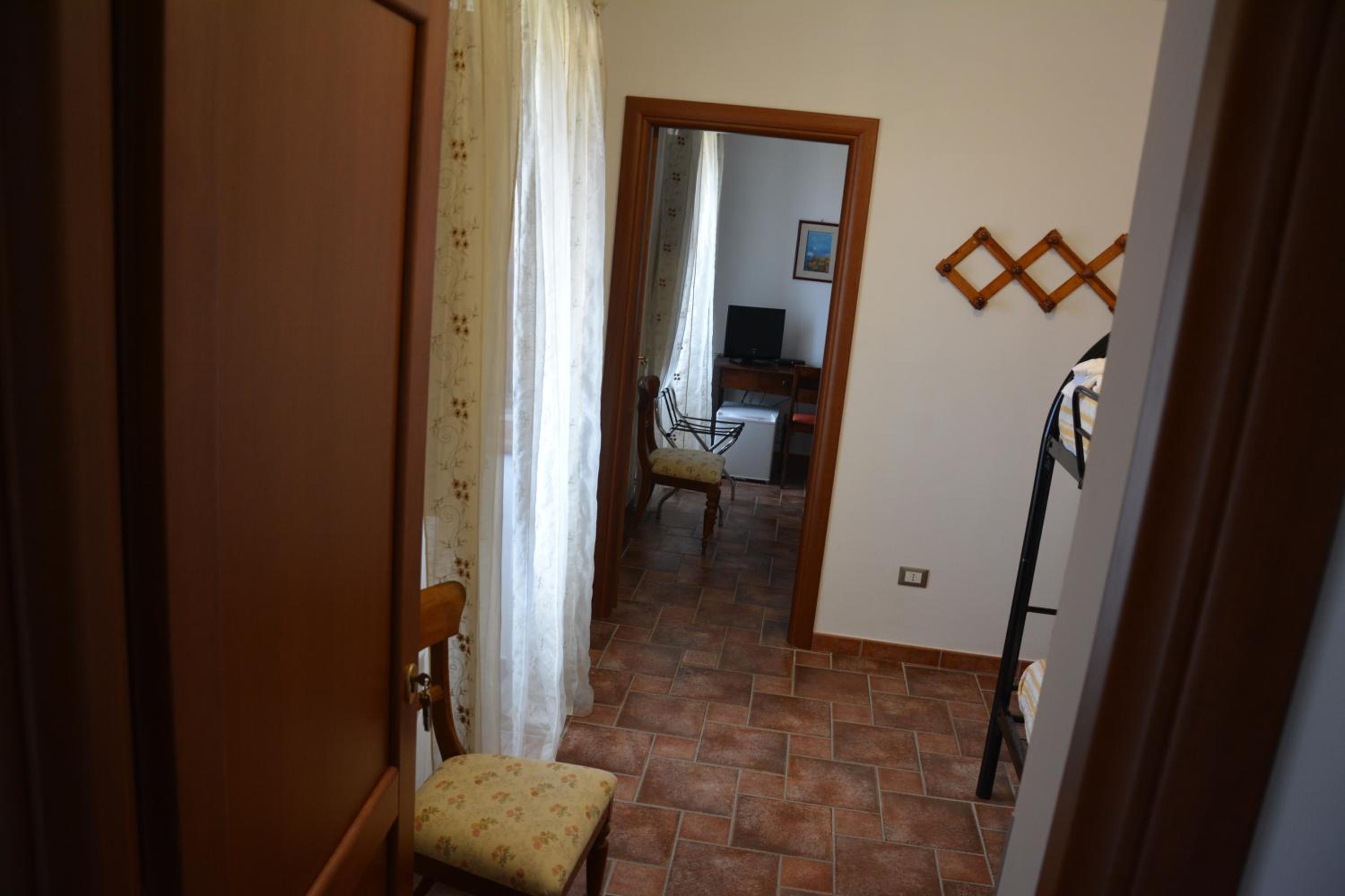 Quadruple Room with Sea View photo 3