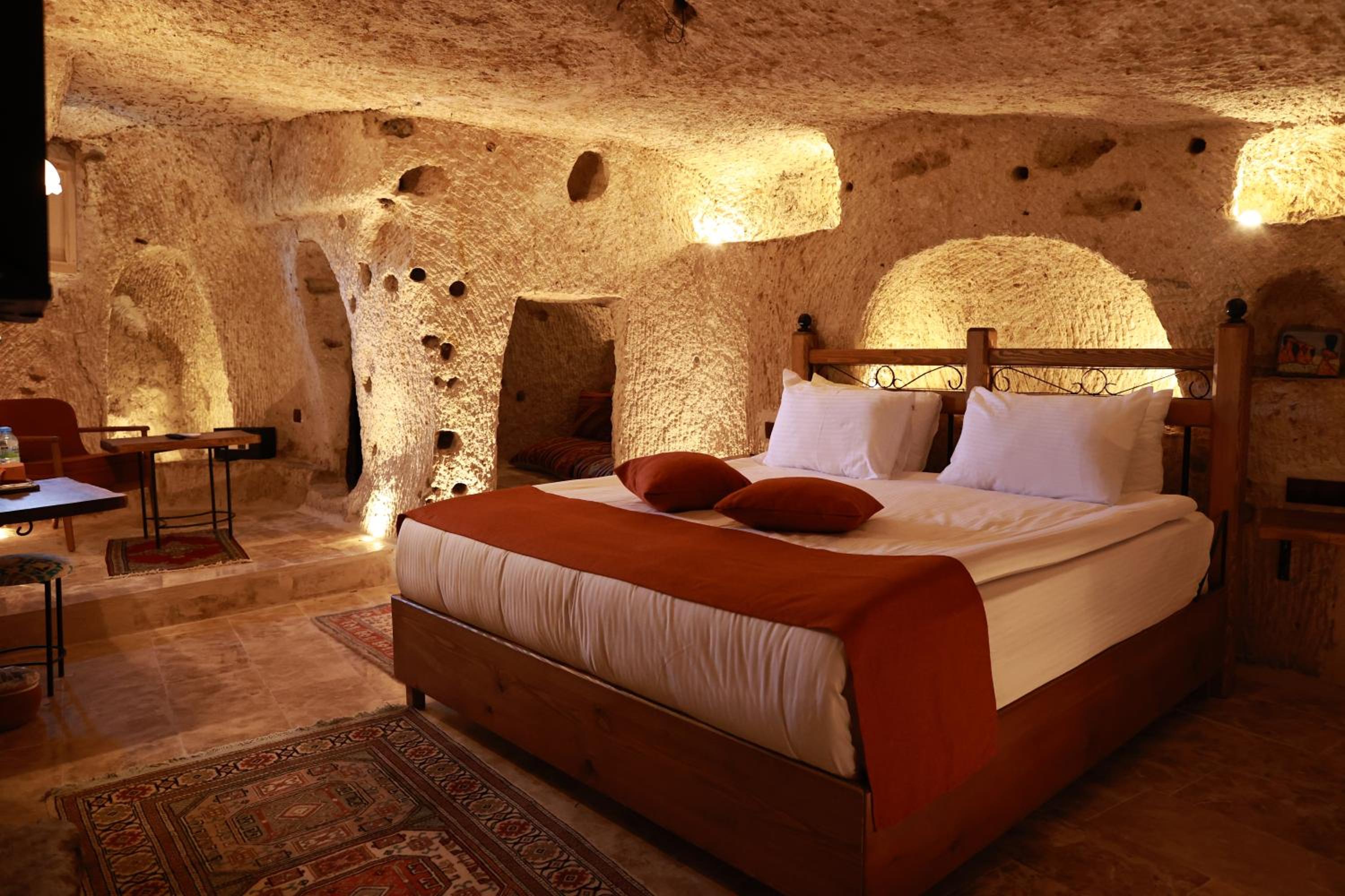 Superior Queen Room - Photo 1