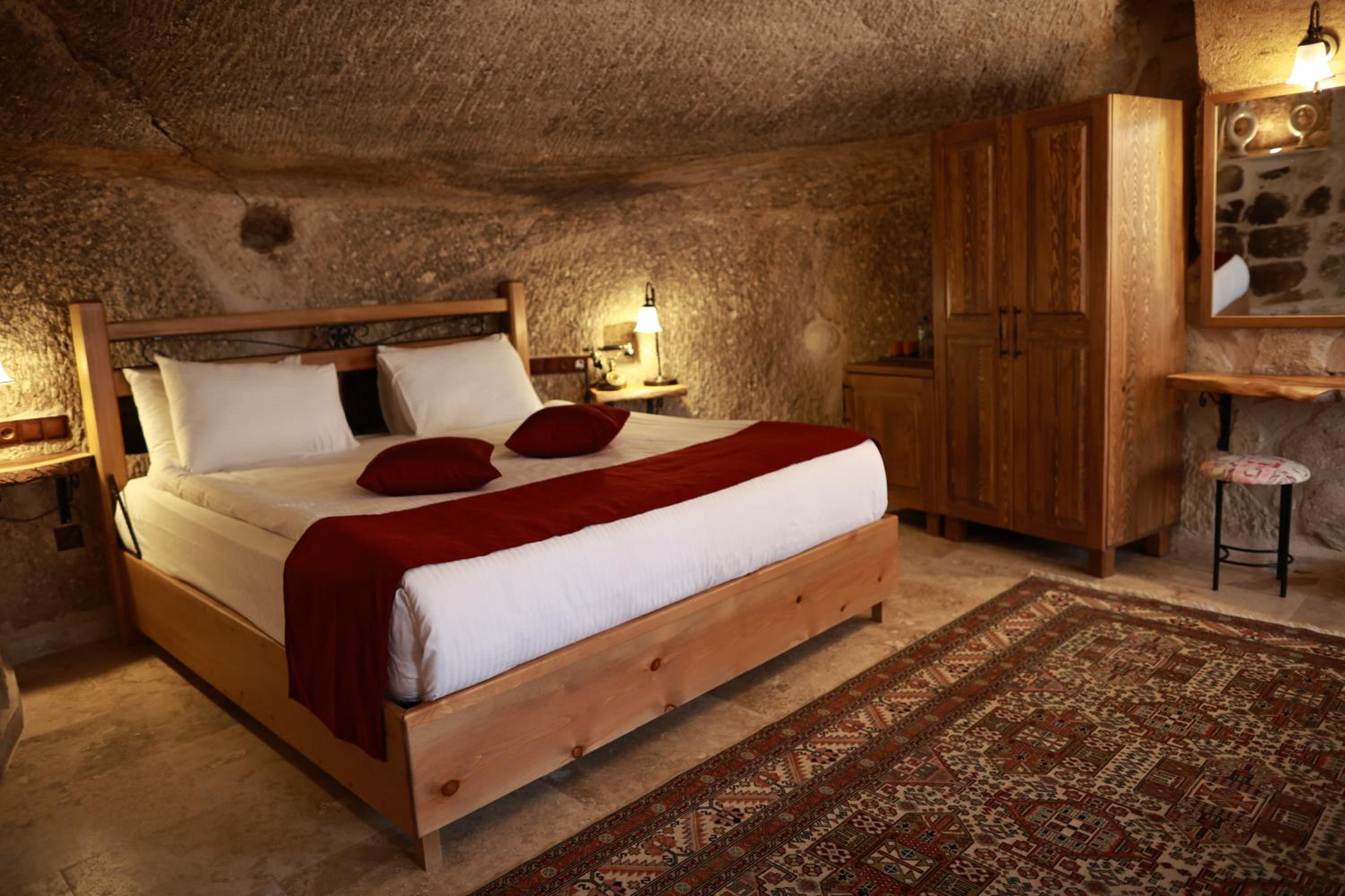 King Room with Garden View - Photo 9