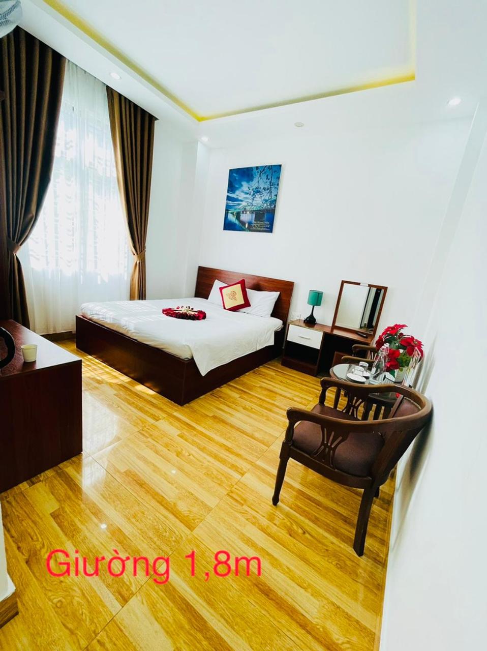Deluxe Room - Photo 11