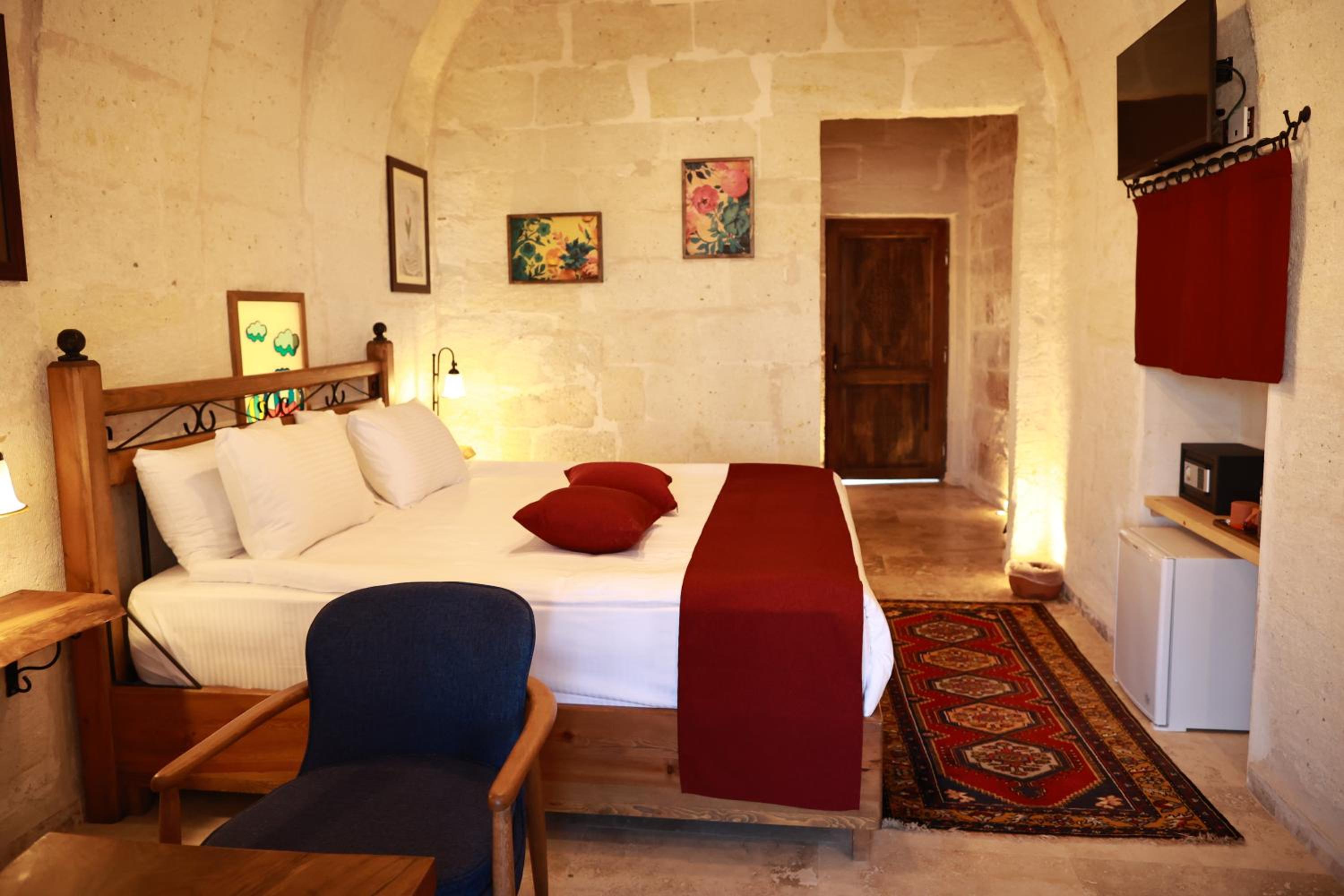 Junior Suite with Terrace - Photo 6