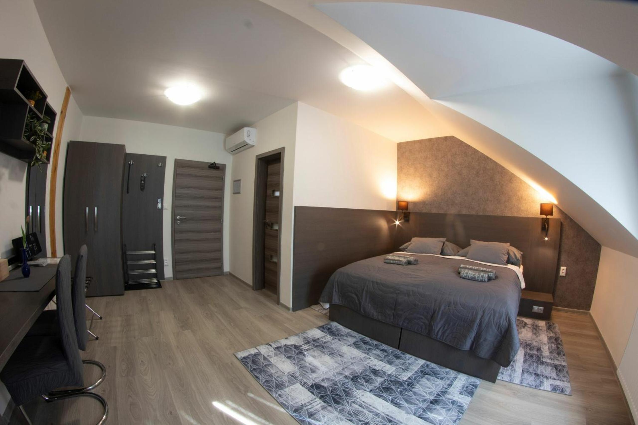 Double or Twin Room photo 1