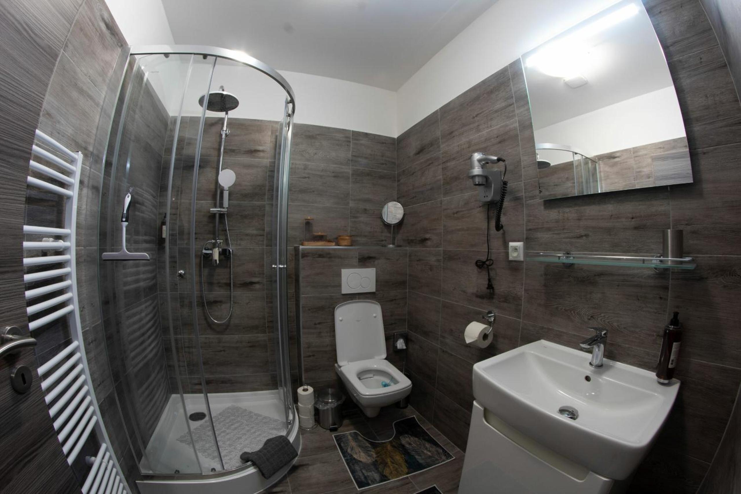 Standard Double or Twin Room photo 3