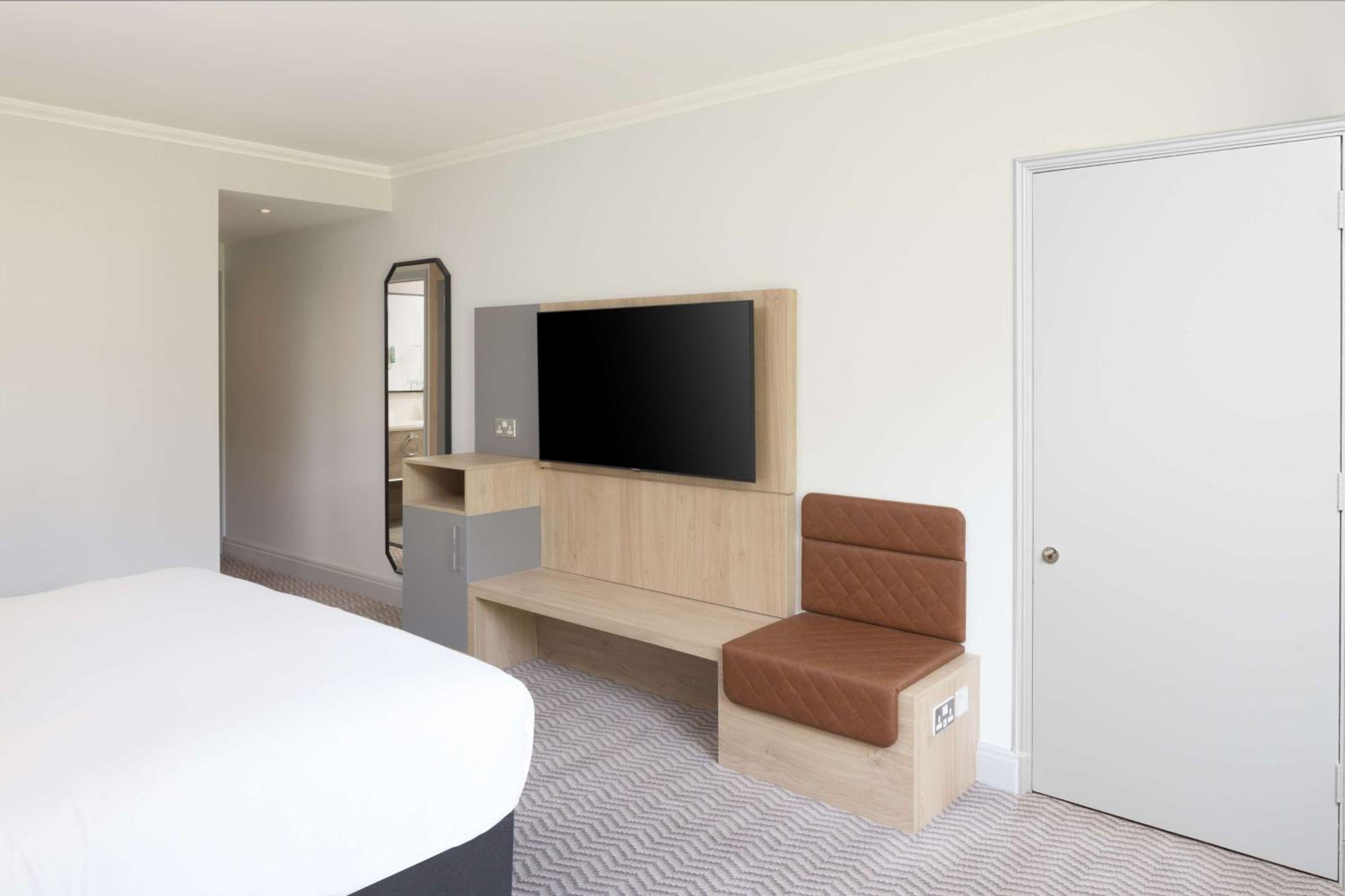 Premium Room with Sofa Bed photo 2