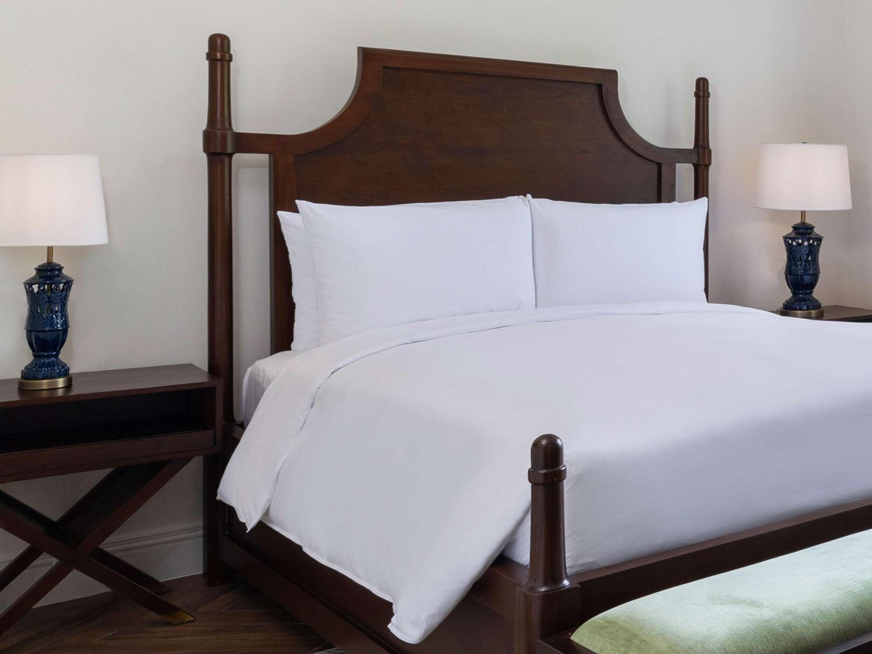 King Junior Suite with Historic View - Photo 4