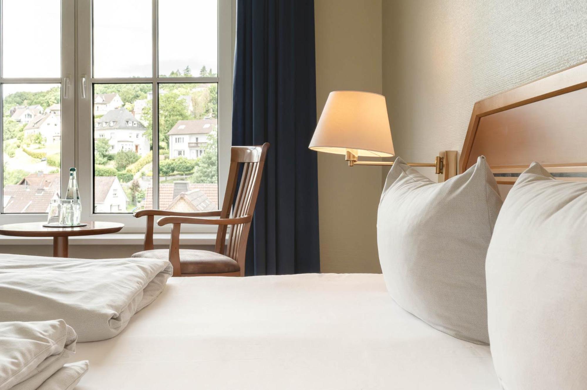 Standard Double Room - Photo 11