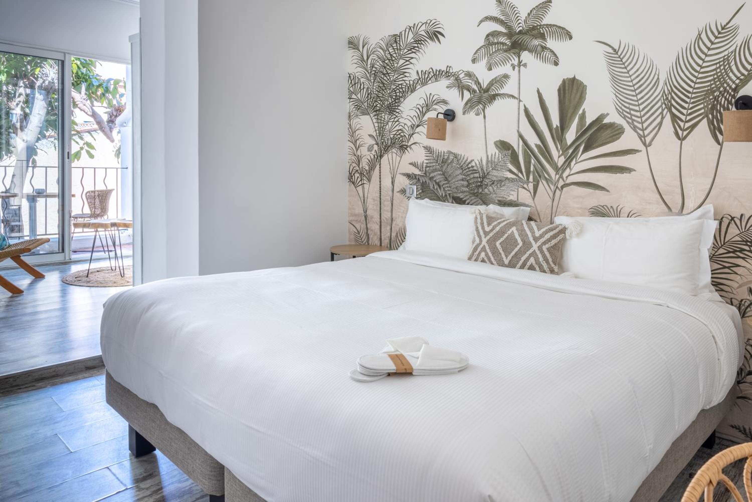 Prestige Room with balcony - Photo 1