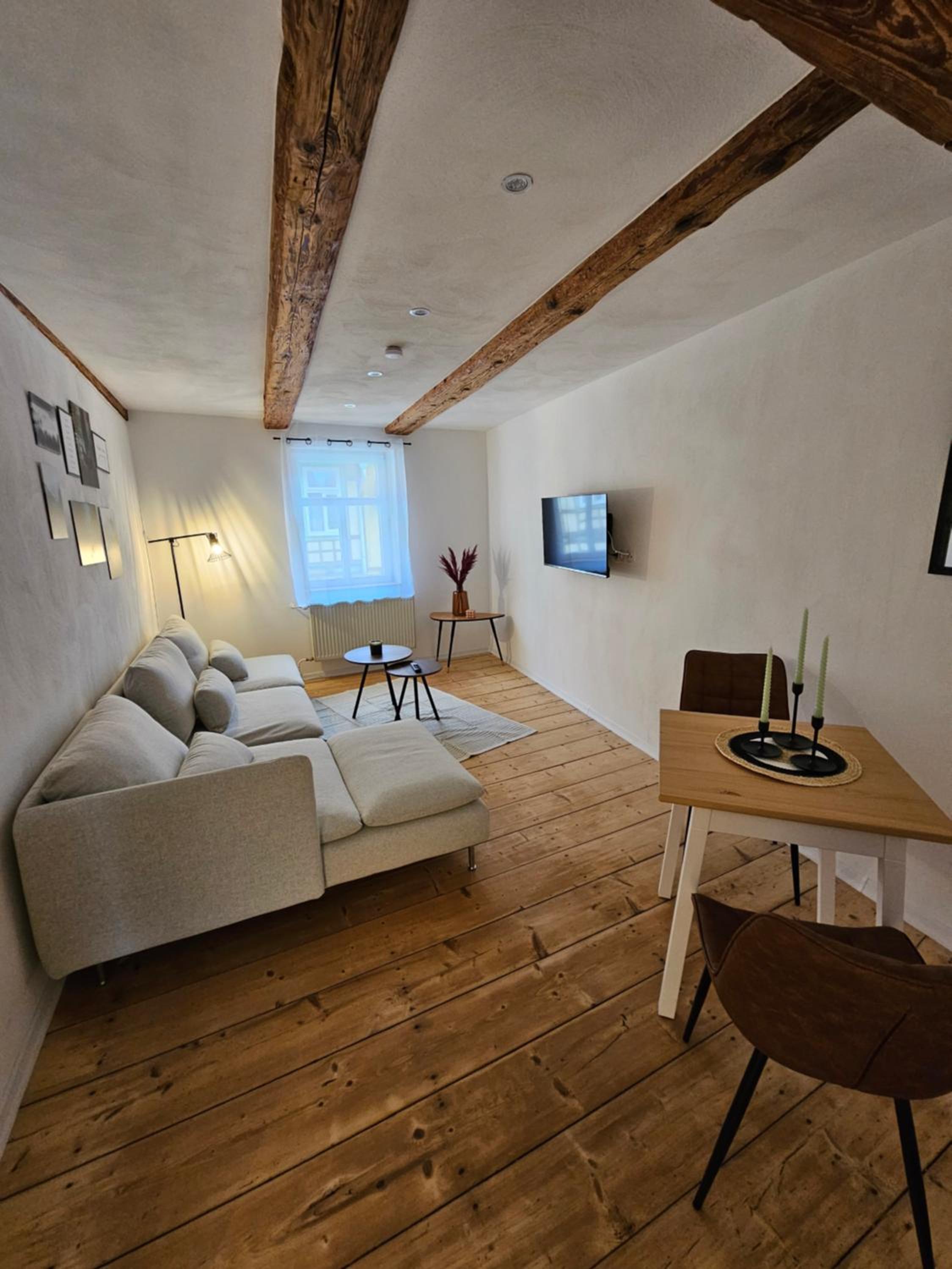 Deluxe Double Room with Bath photo 2