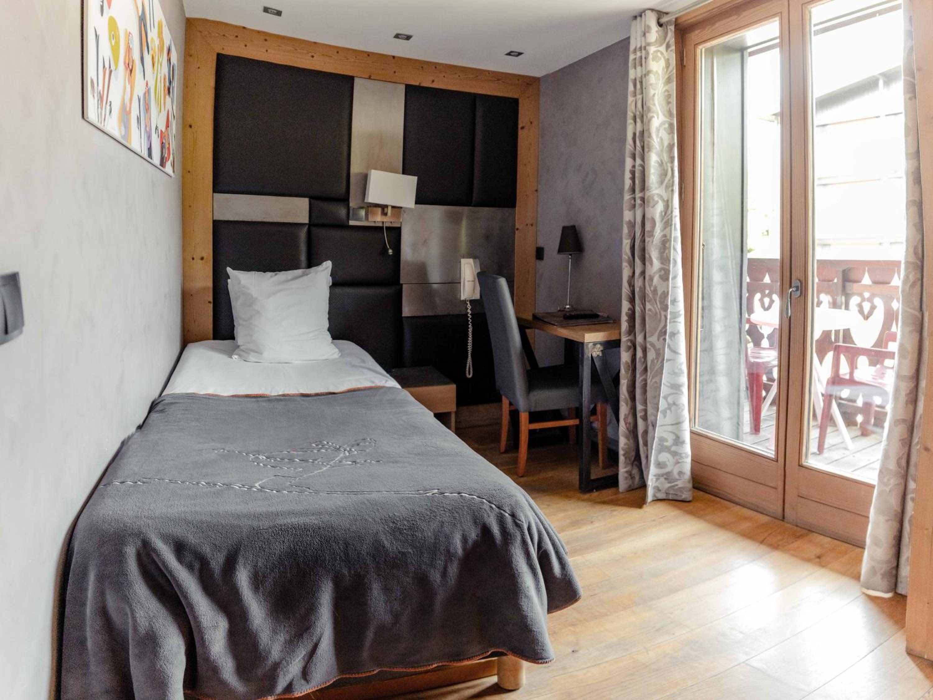 Classic Single Room