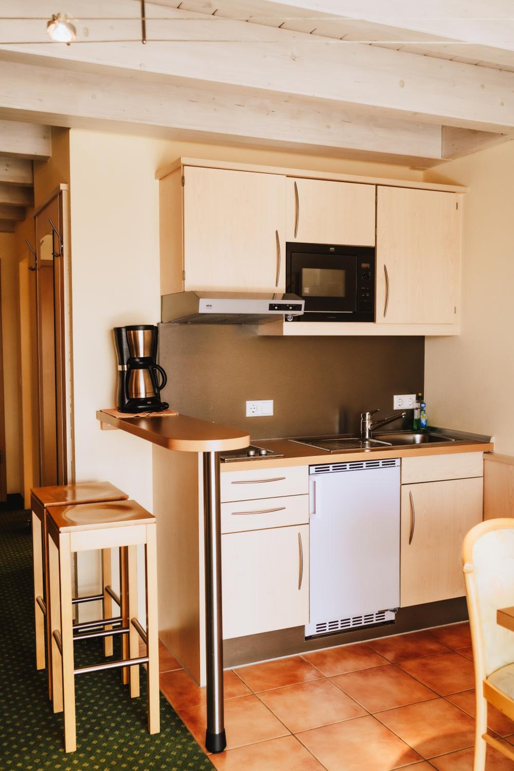 Two-Bedroom Apartment (4 Adults) - Photo 3