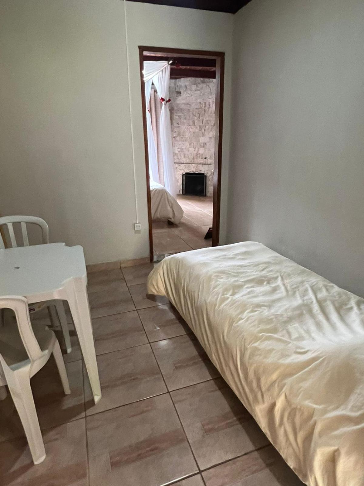One-Bedroom House photo 2