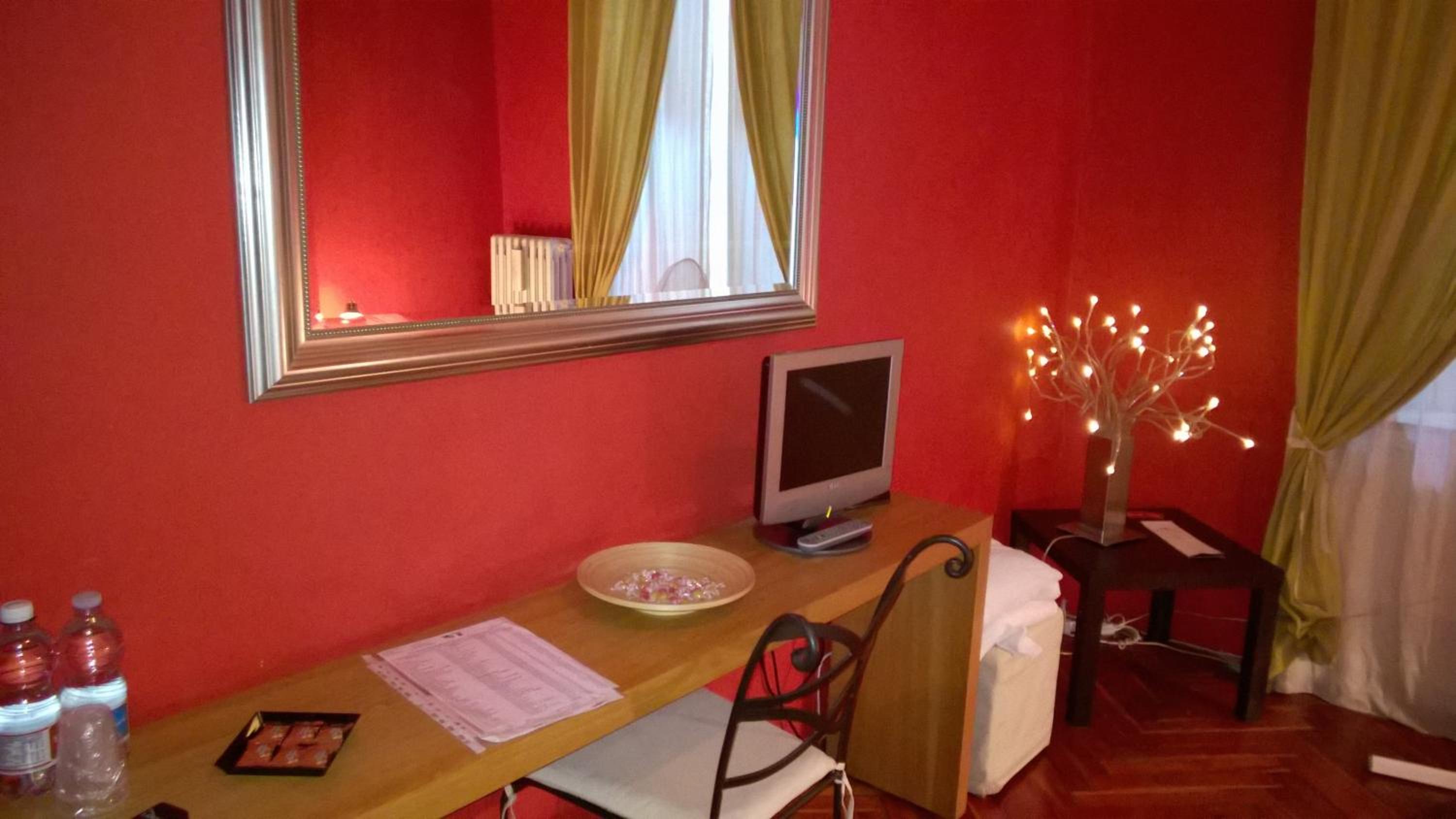 Quadruple Room - Photo 2