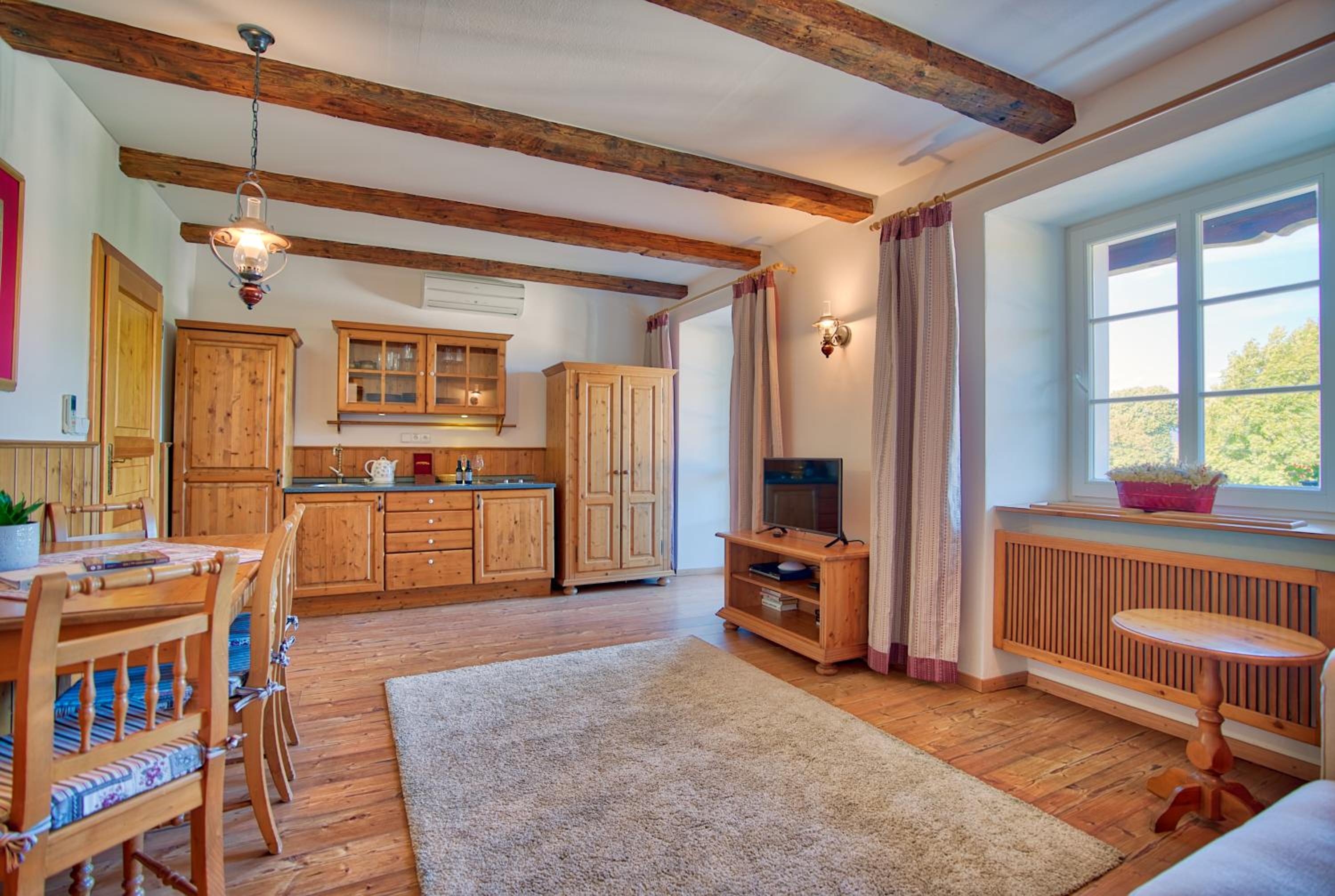 Superior Apartment photo 2