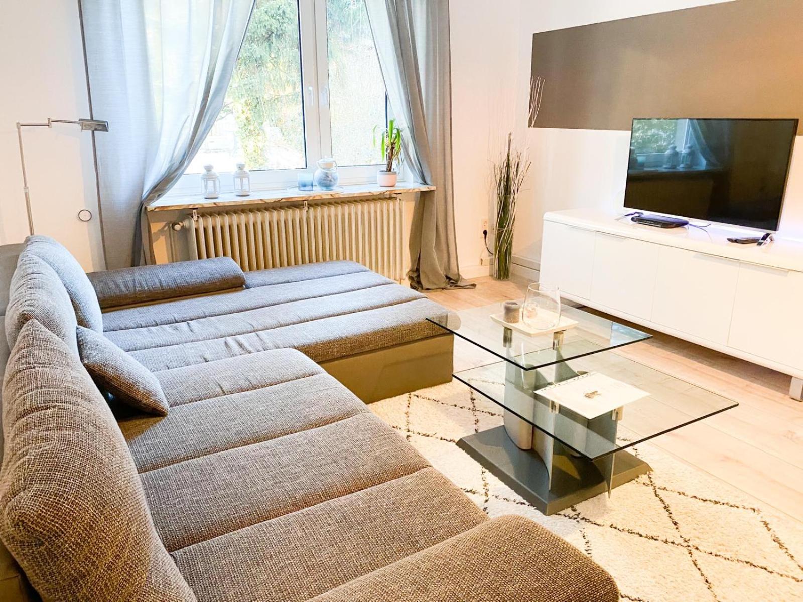 One-Bedroom Apartment with Garden View photo 2
