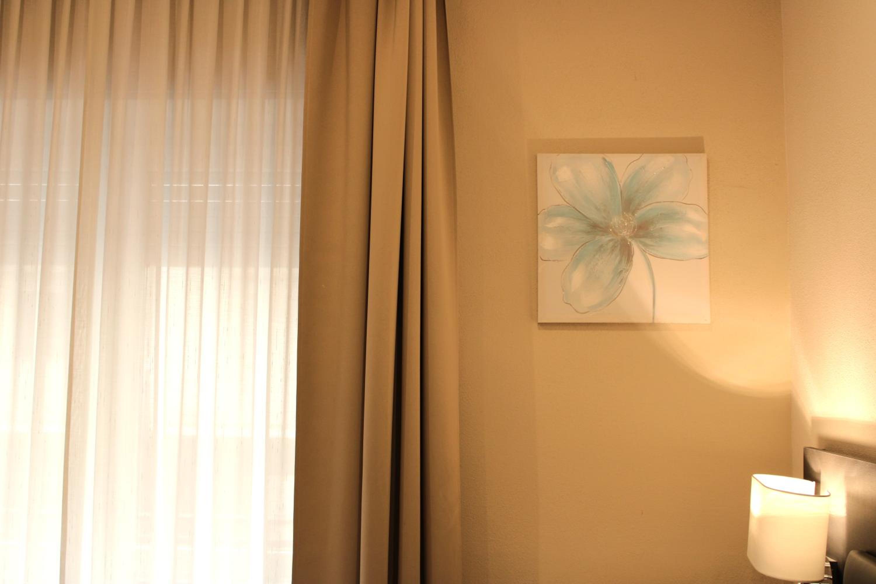 Standard Double Room - Photo 25